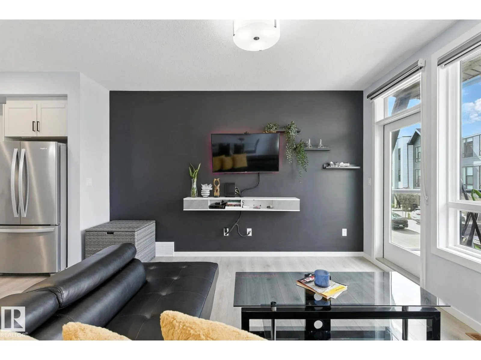 #105 1304 RUTHERFORD RD SW