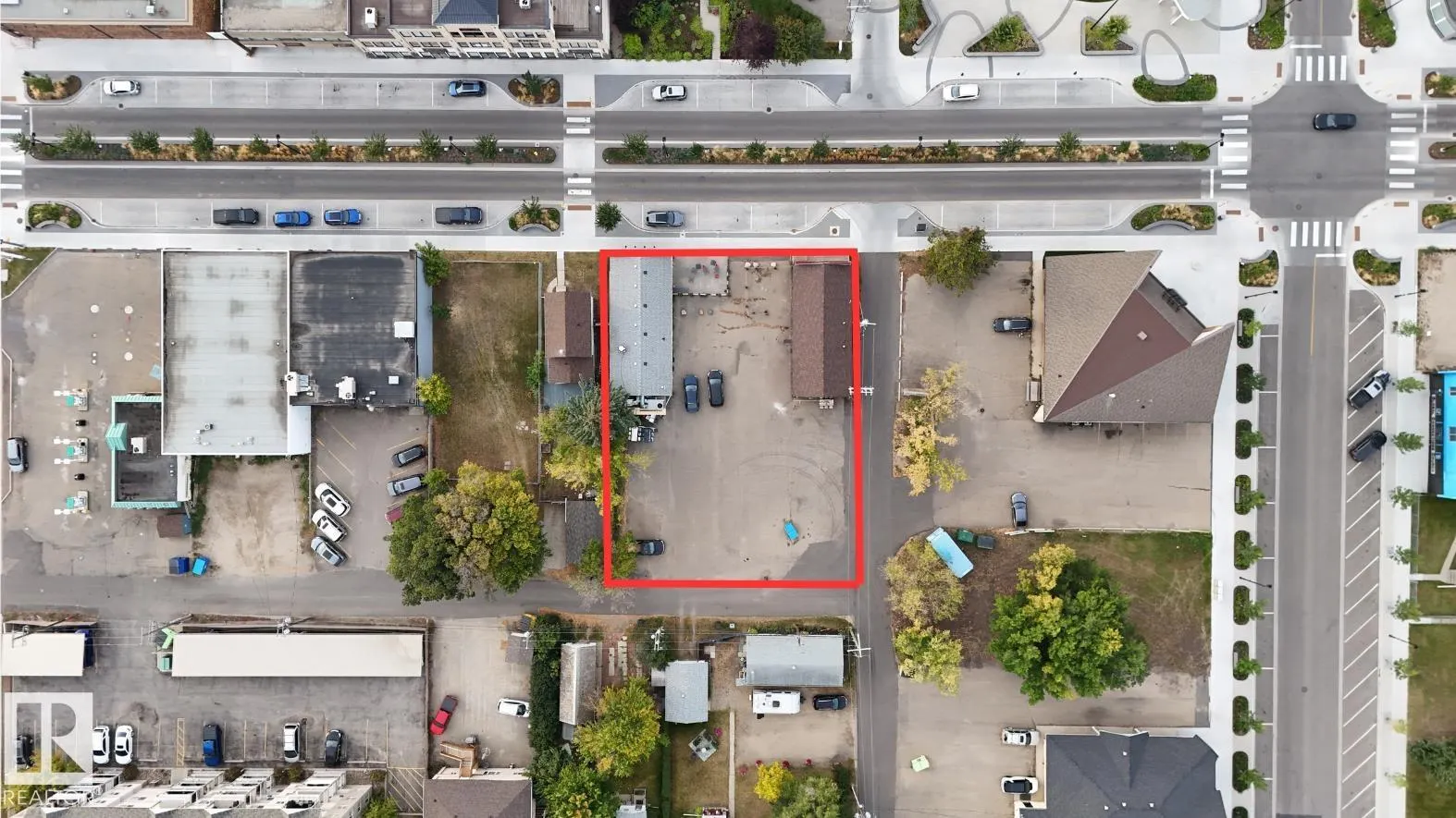 309 McLeod AV