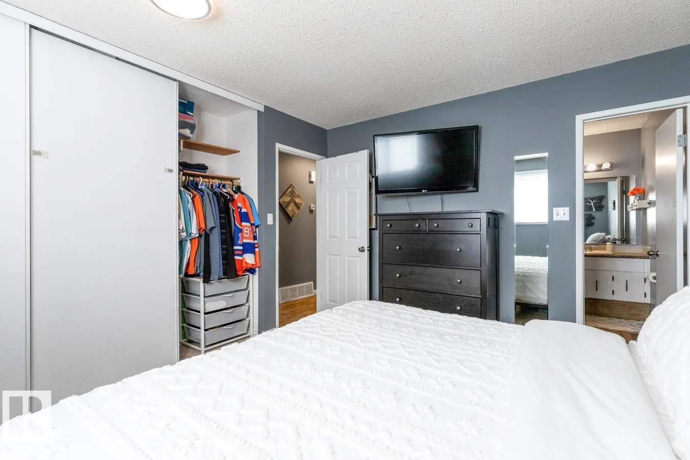 17507 93 ST NW