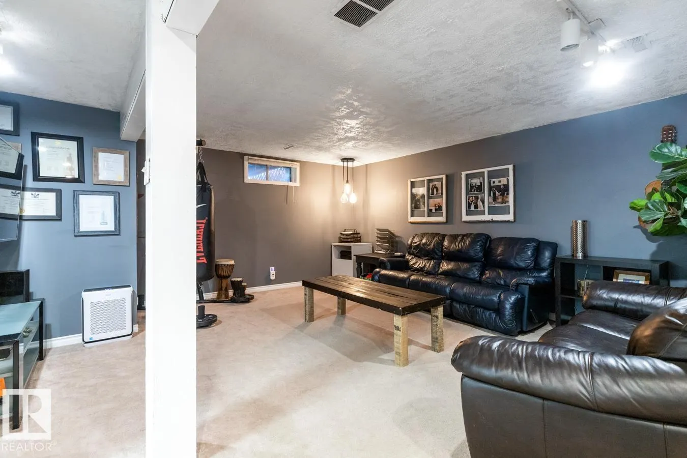 17507 93 ST NW