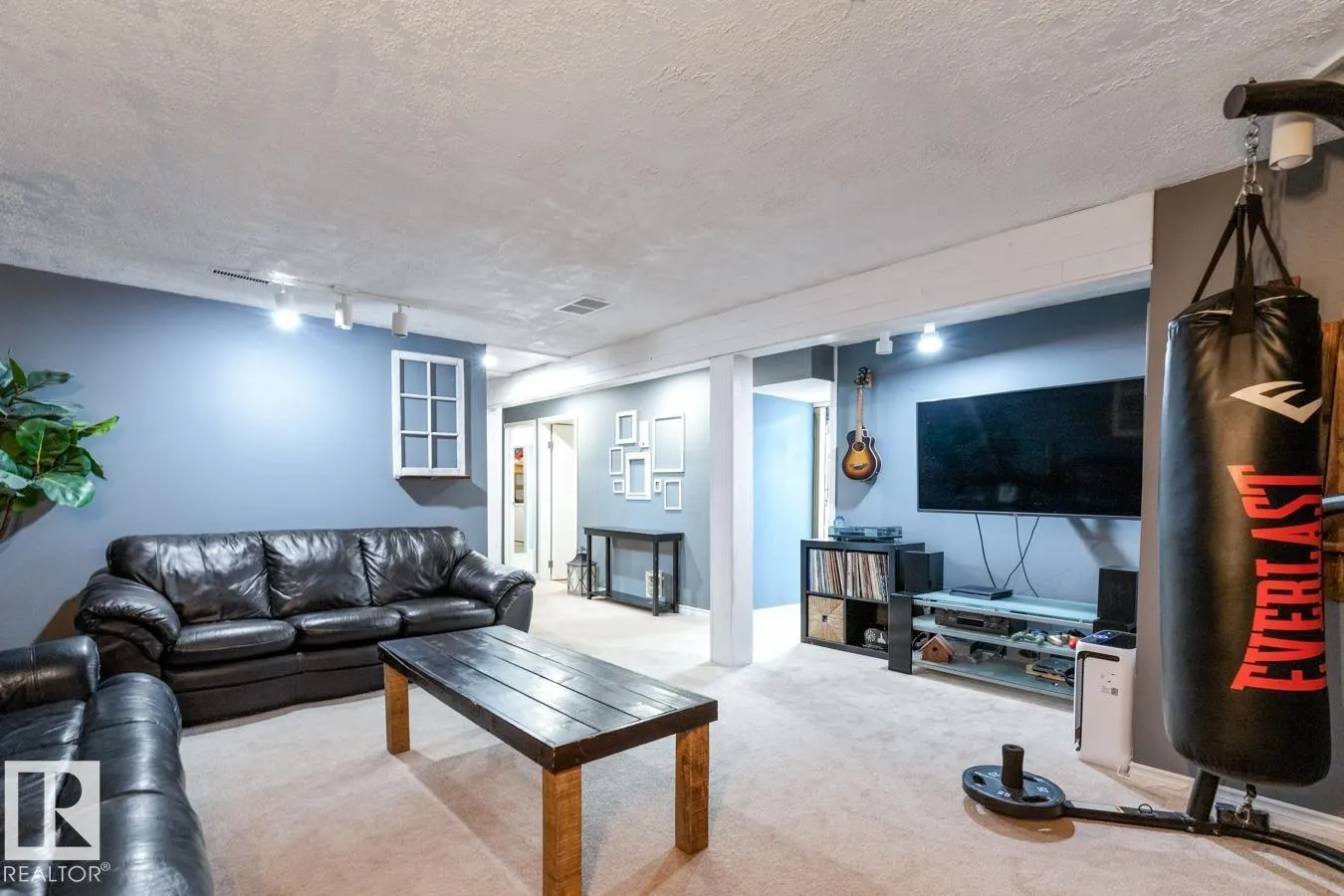 17507 93 ST NW