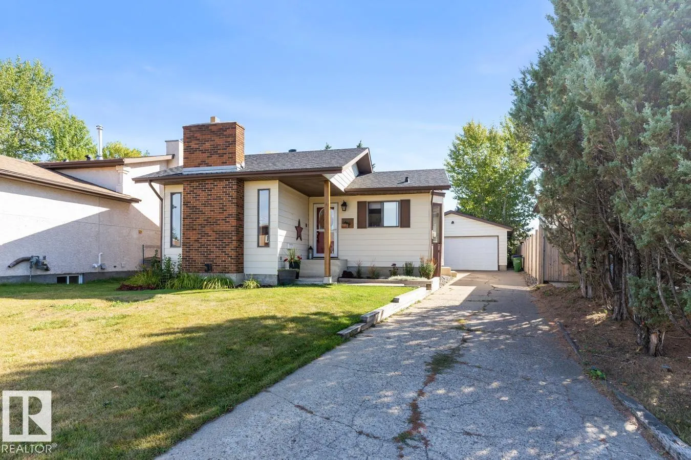 17507 93 ST NW