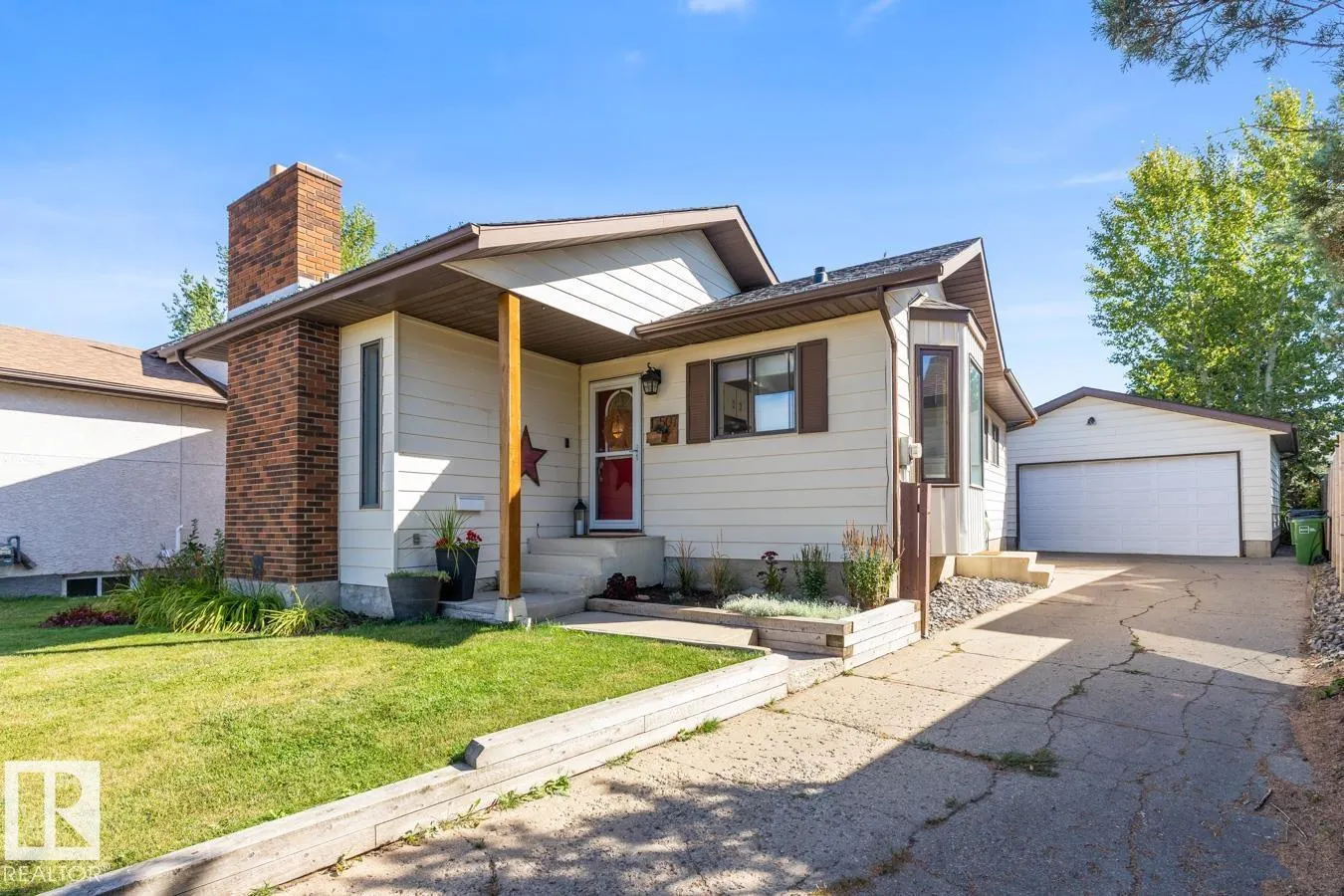 17507 93 ST NW