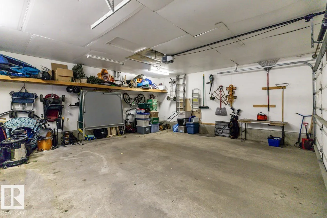 17507 93 ST NW