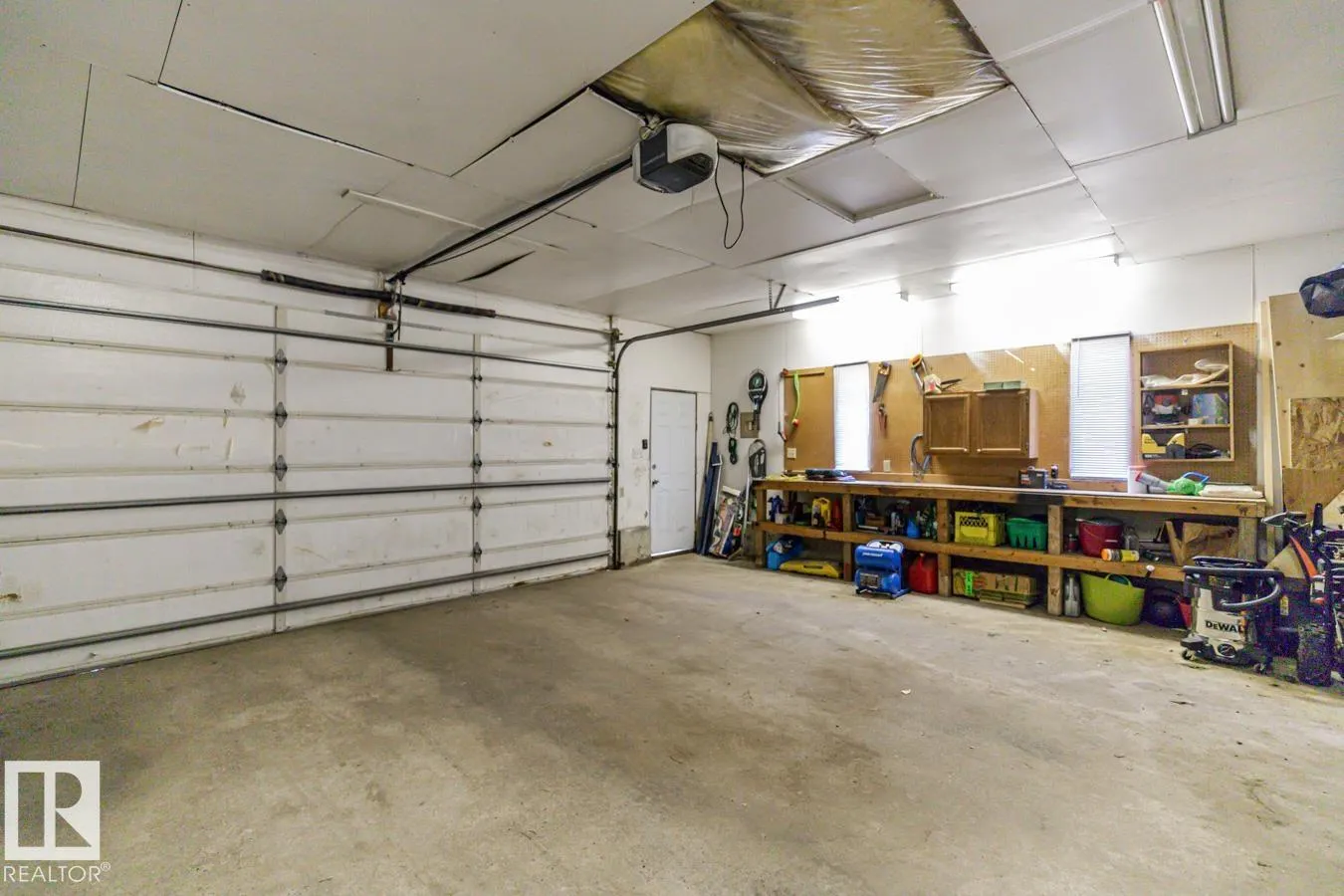 17507 93 ST NW