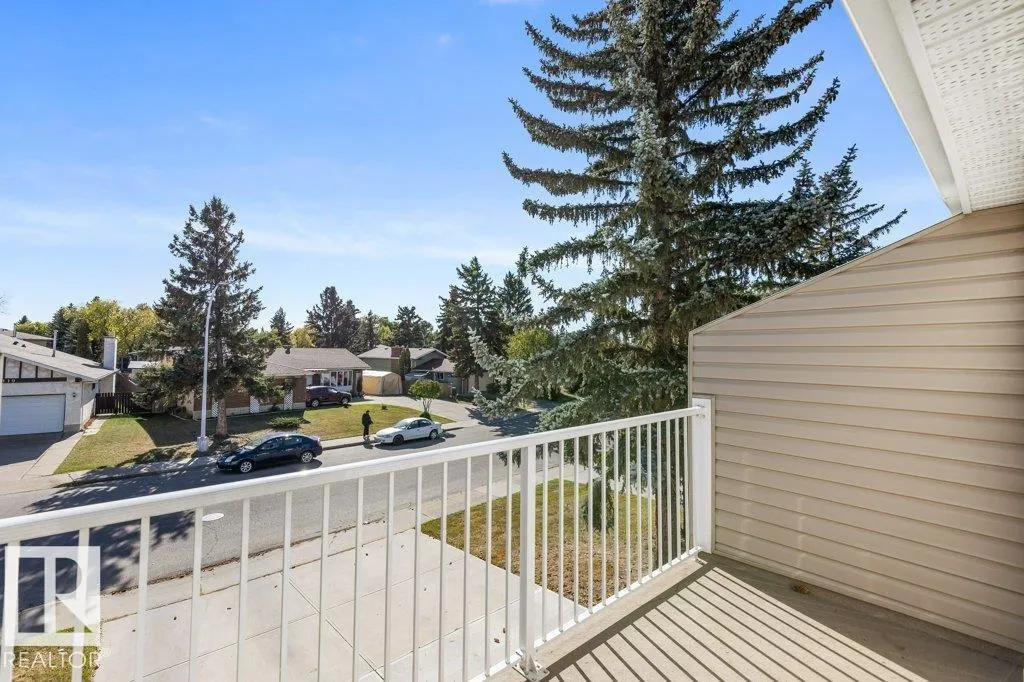 216 CHATEAU PL NW