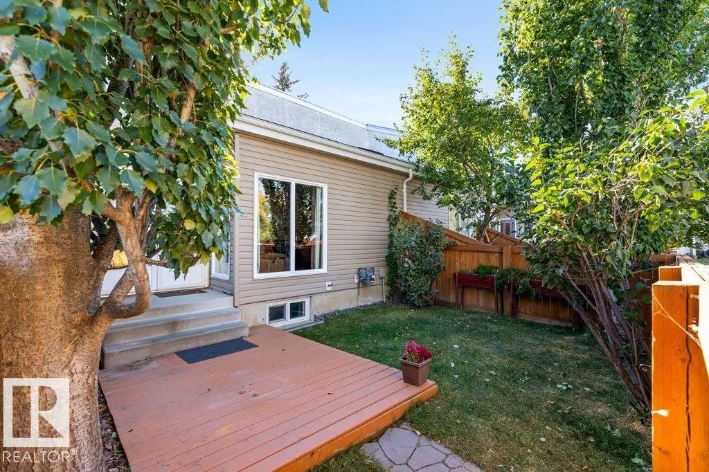 216 CHATEAU PL NW