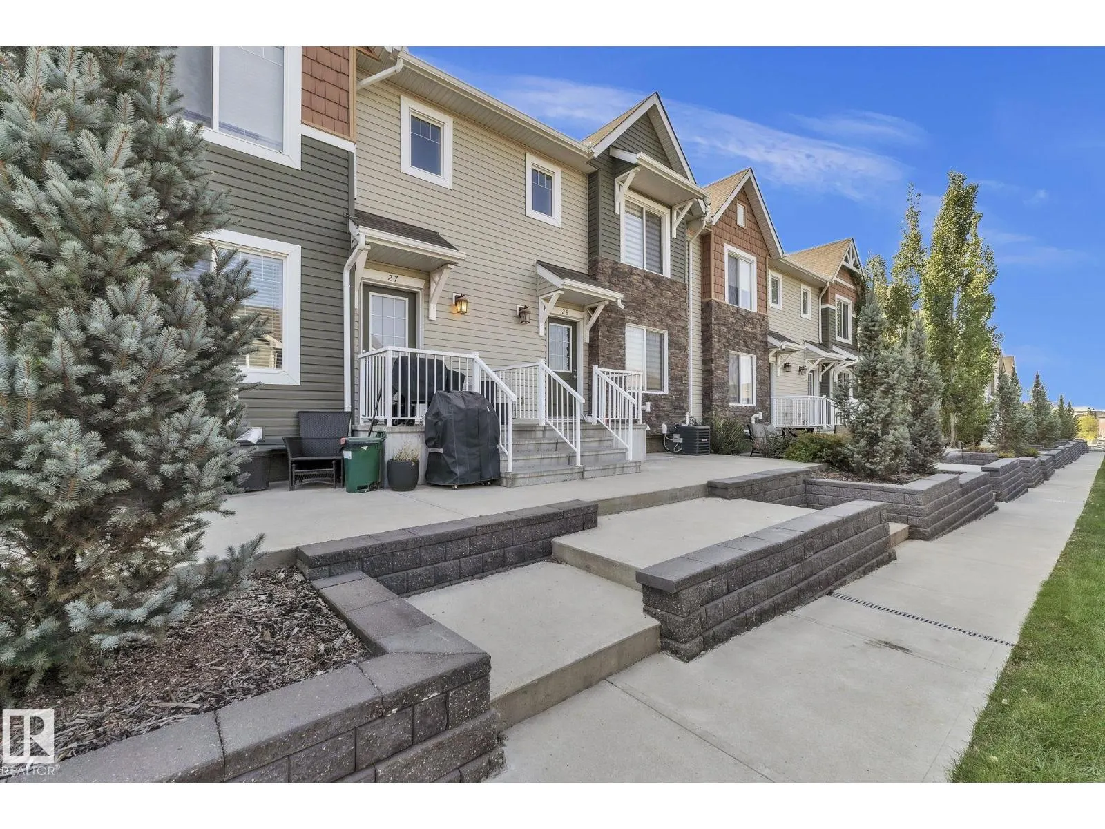 #27 2922 MAPLE WY NW