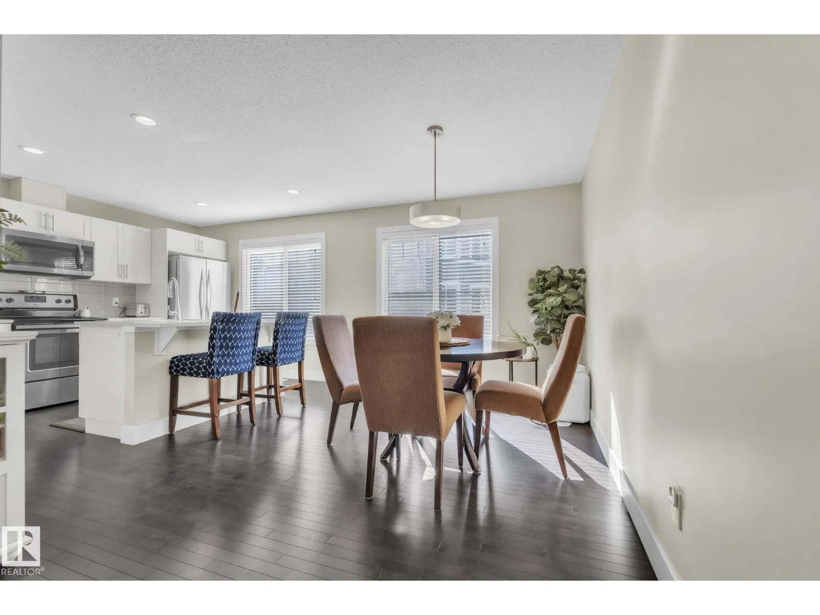 #27 2922 MAPLE WY NW