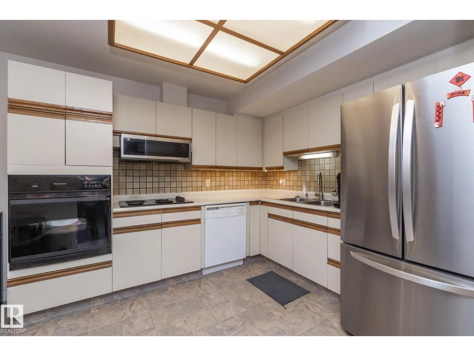 14834 43 AV NW
