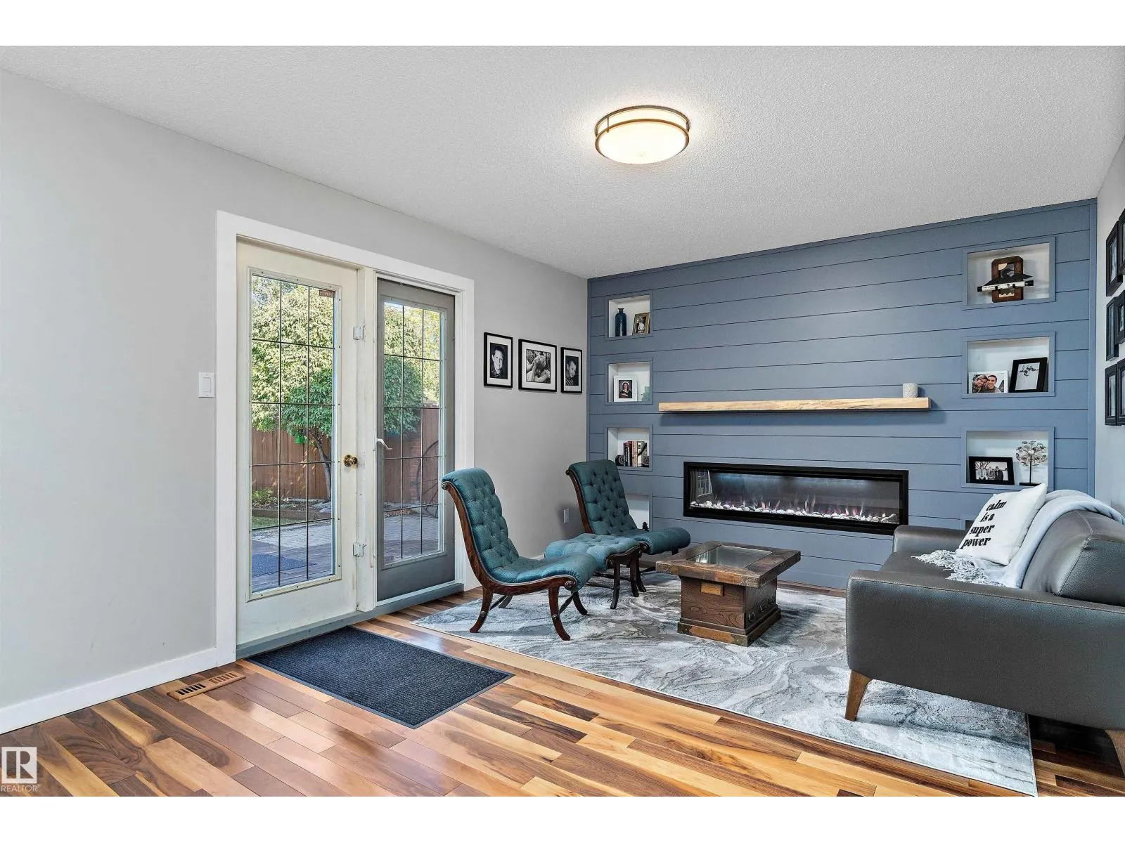 11174 35 AV NW
