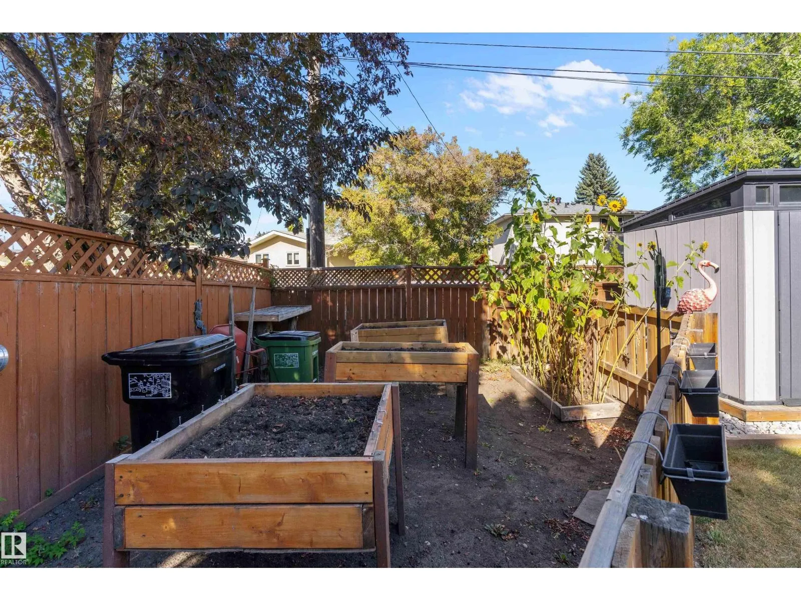 11174 35 AV NW