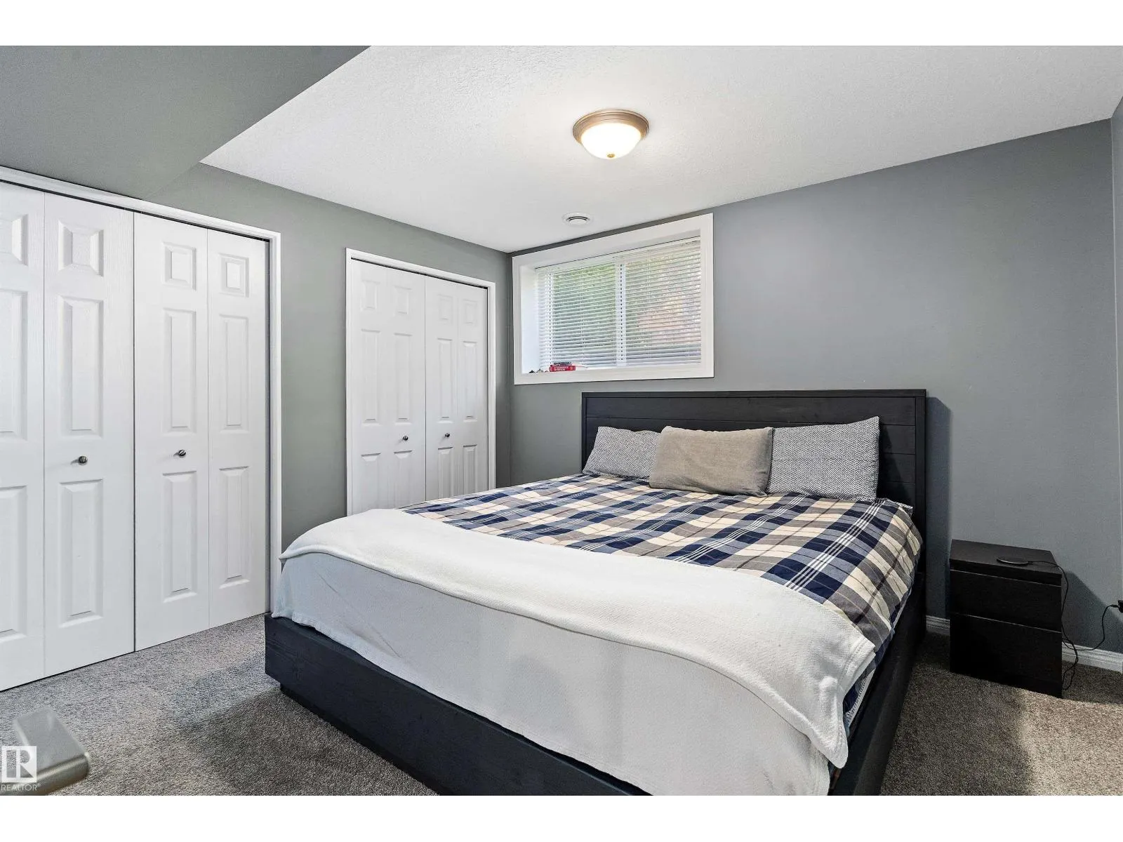 11174 35 AV NW