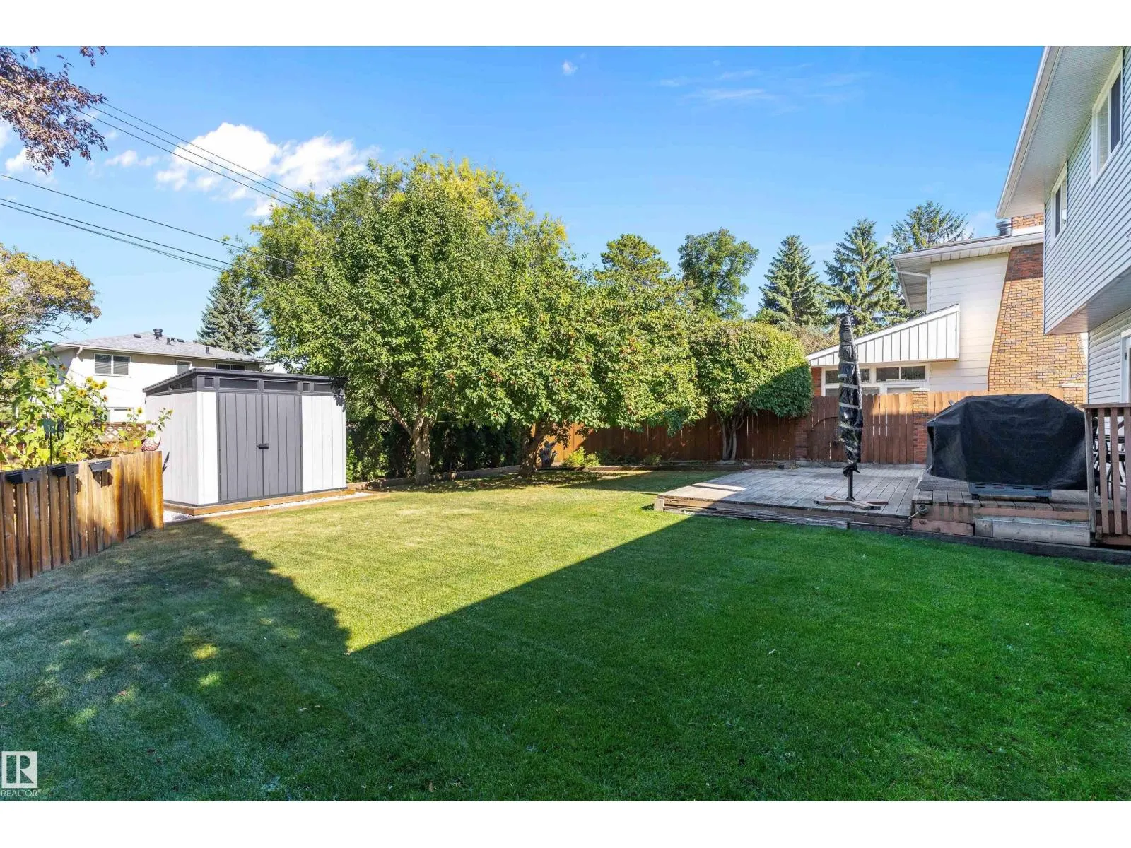 11174 35 AV NW