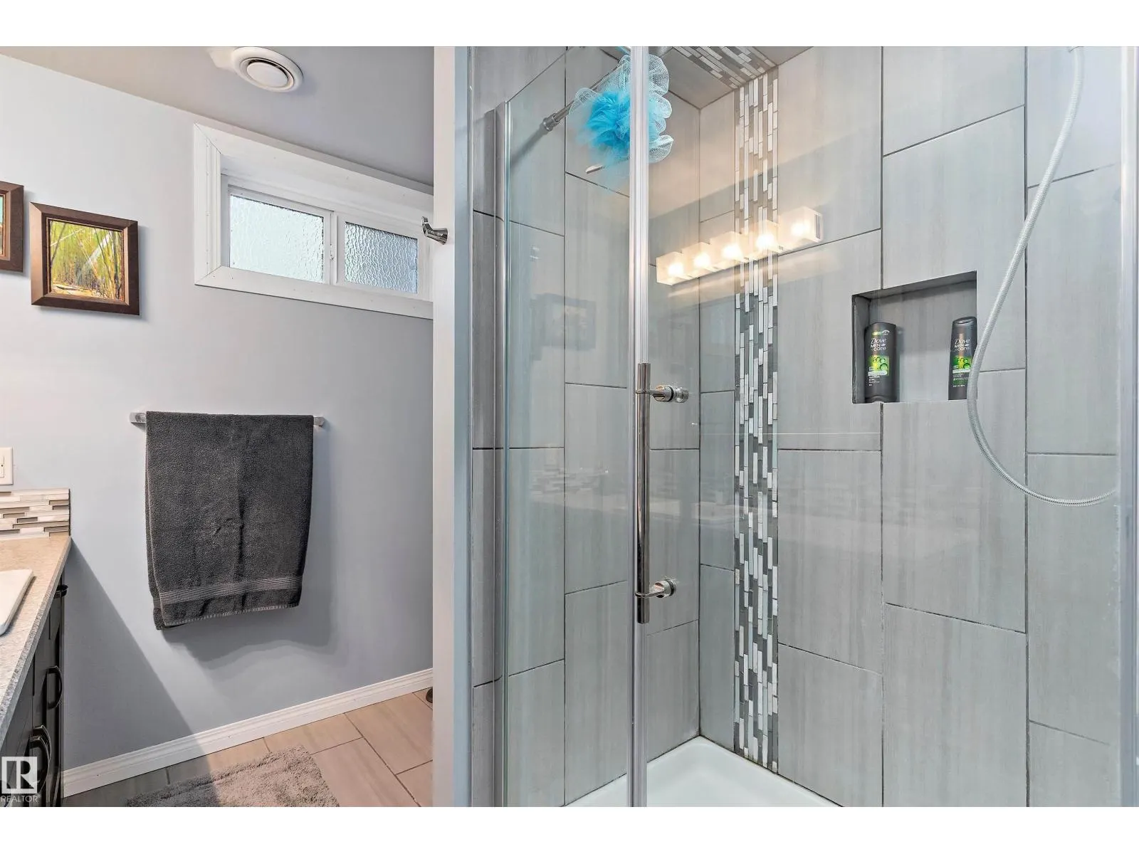 11174 35 AV NW