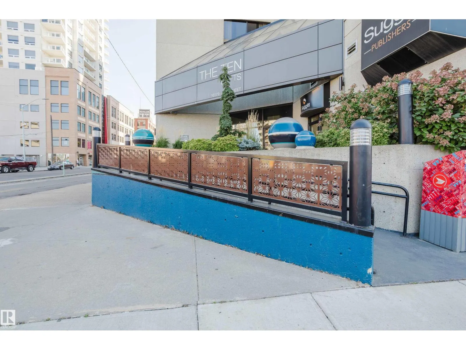 #802 10179 105 ST NW NW