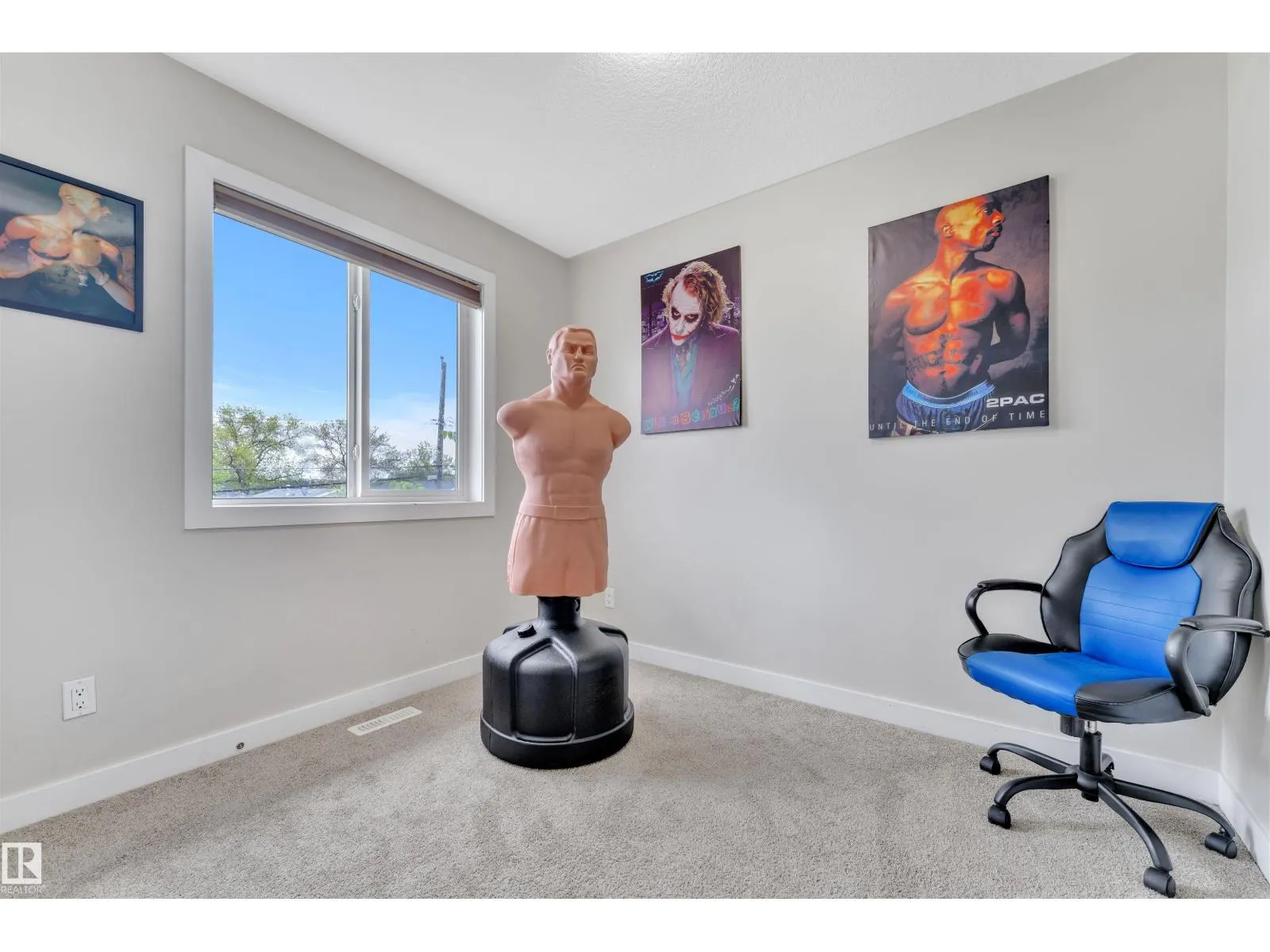 12029 77 ST NW