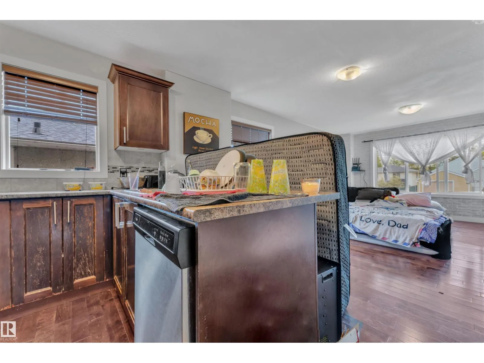 12029 77 ST NW