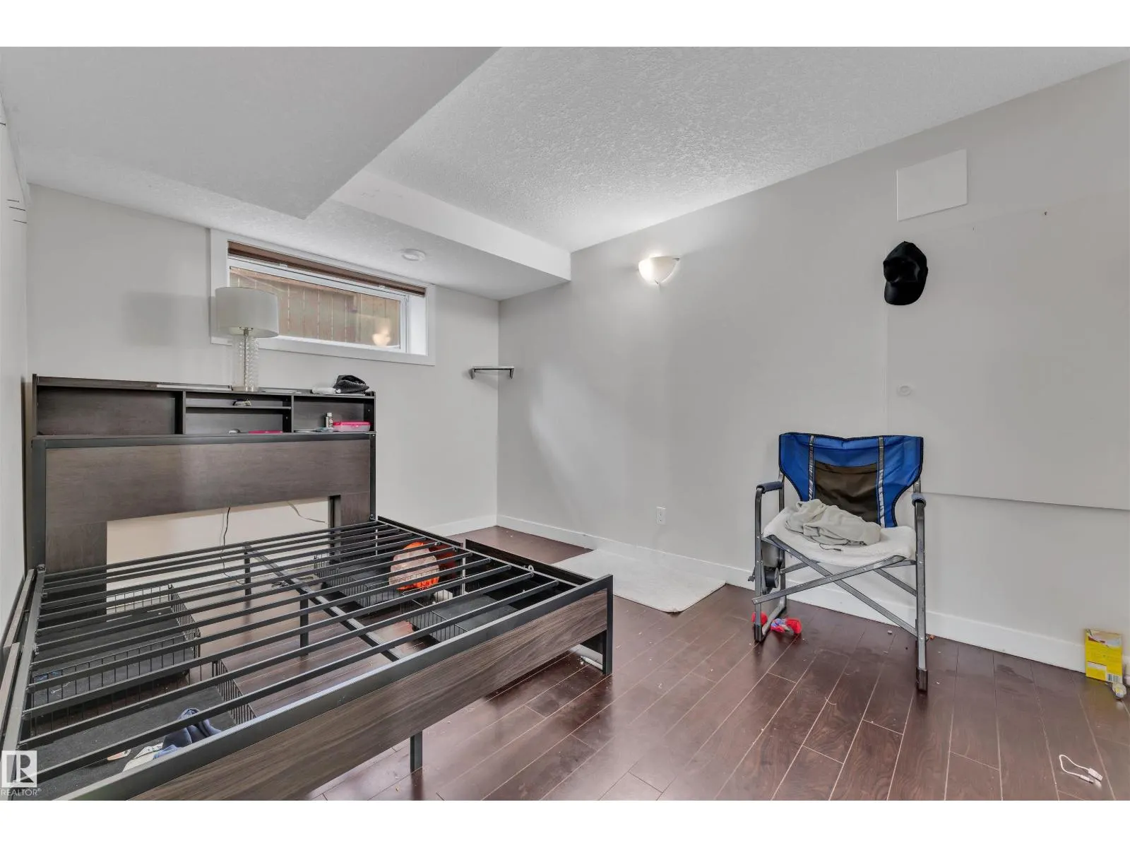 12029 77 ST NW