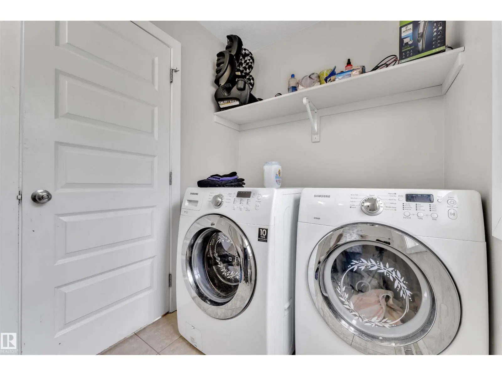 12029 77 ST NW
