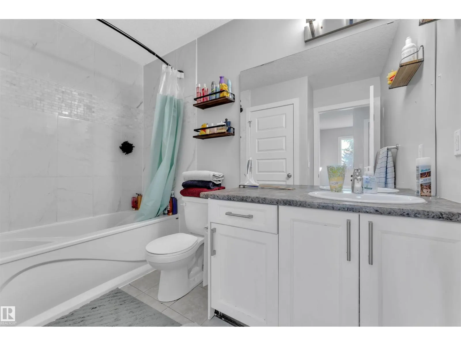 12029 77 ST NW