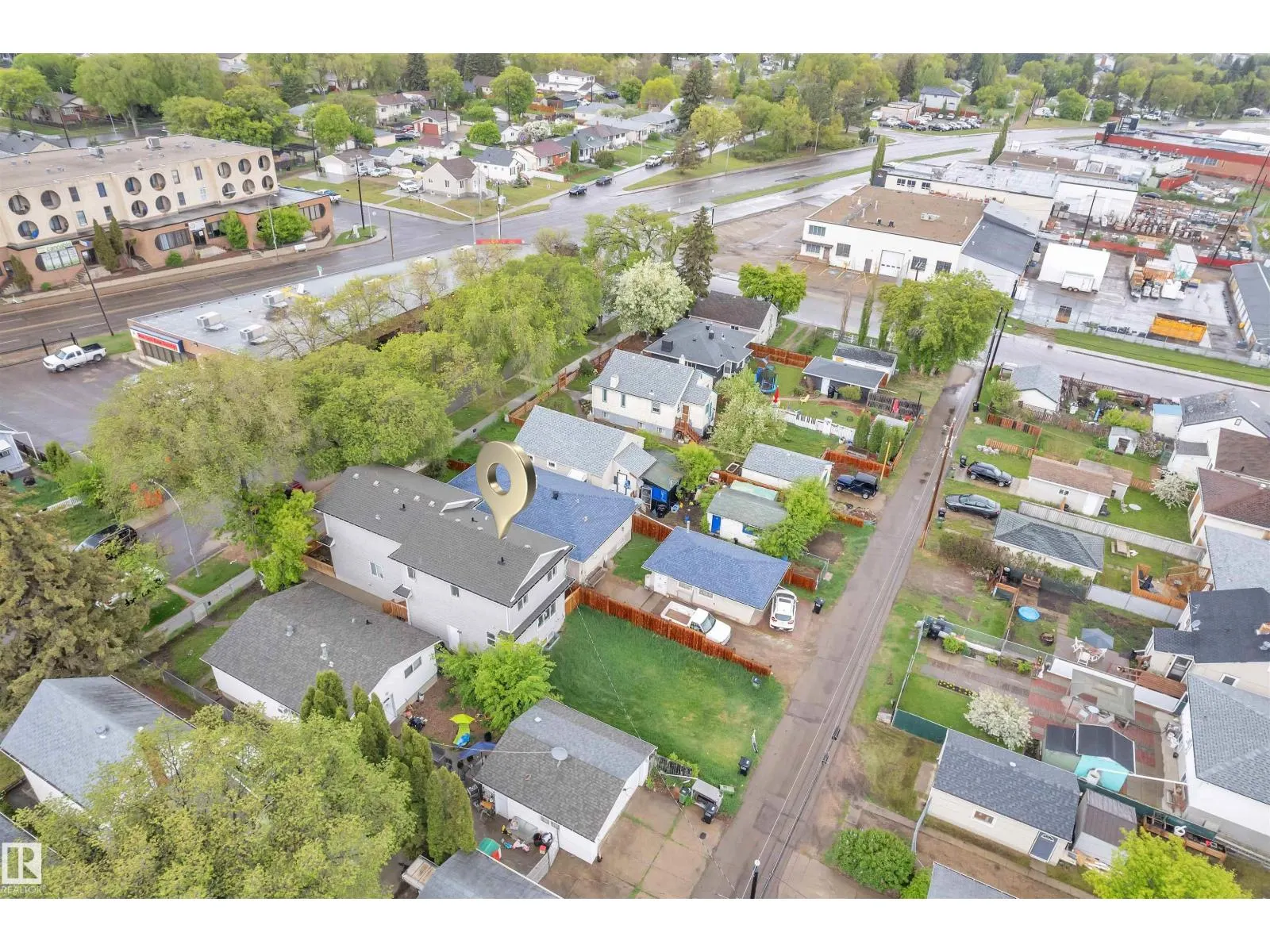 12029 77 ST NW