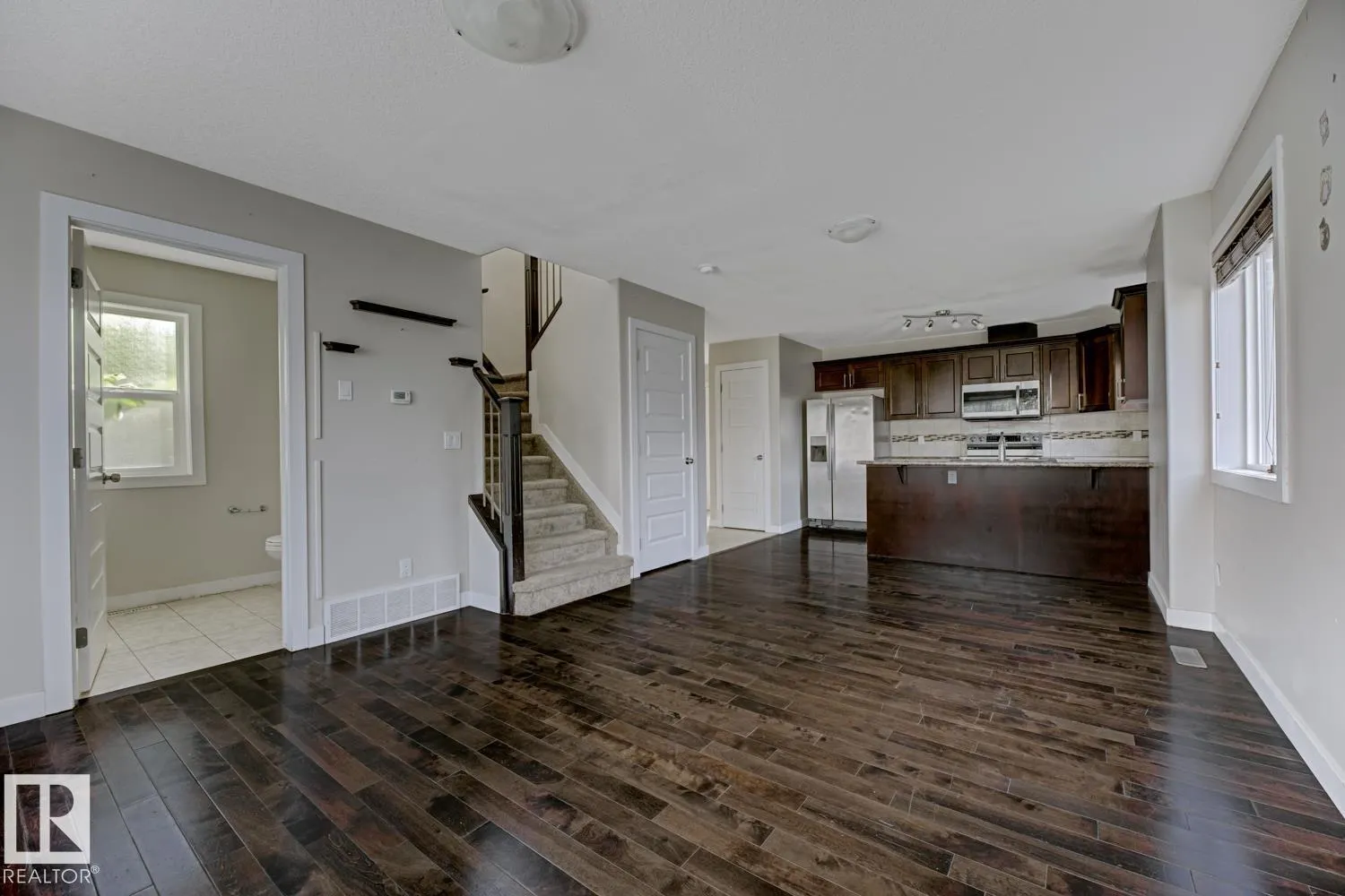12029 77 ST NW