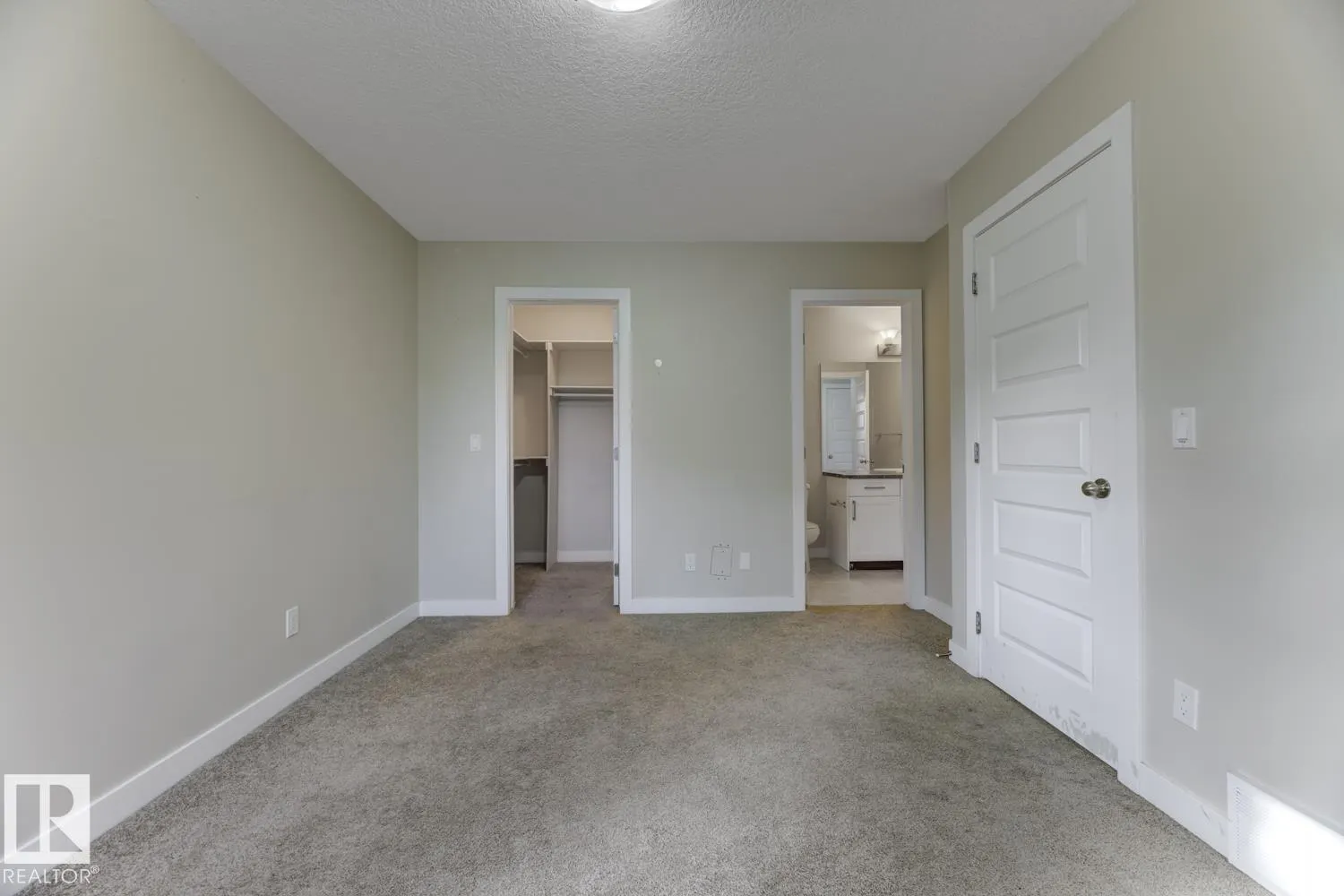 12029 77 ST NW