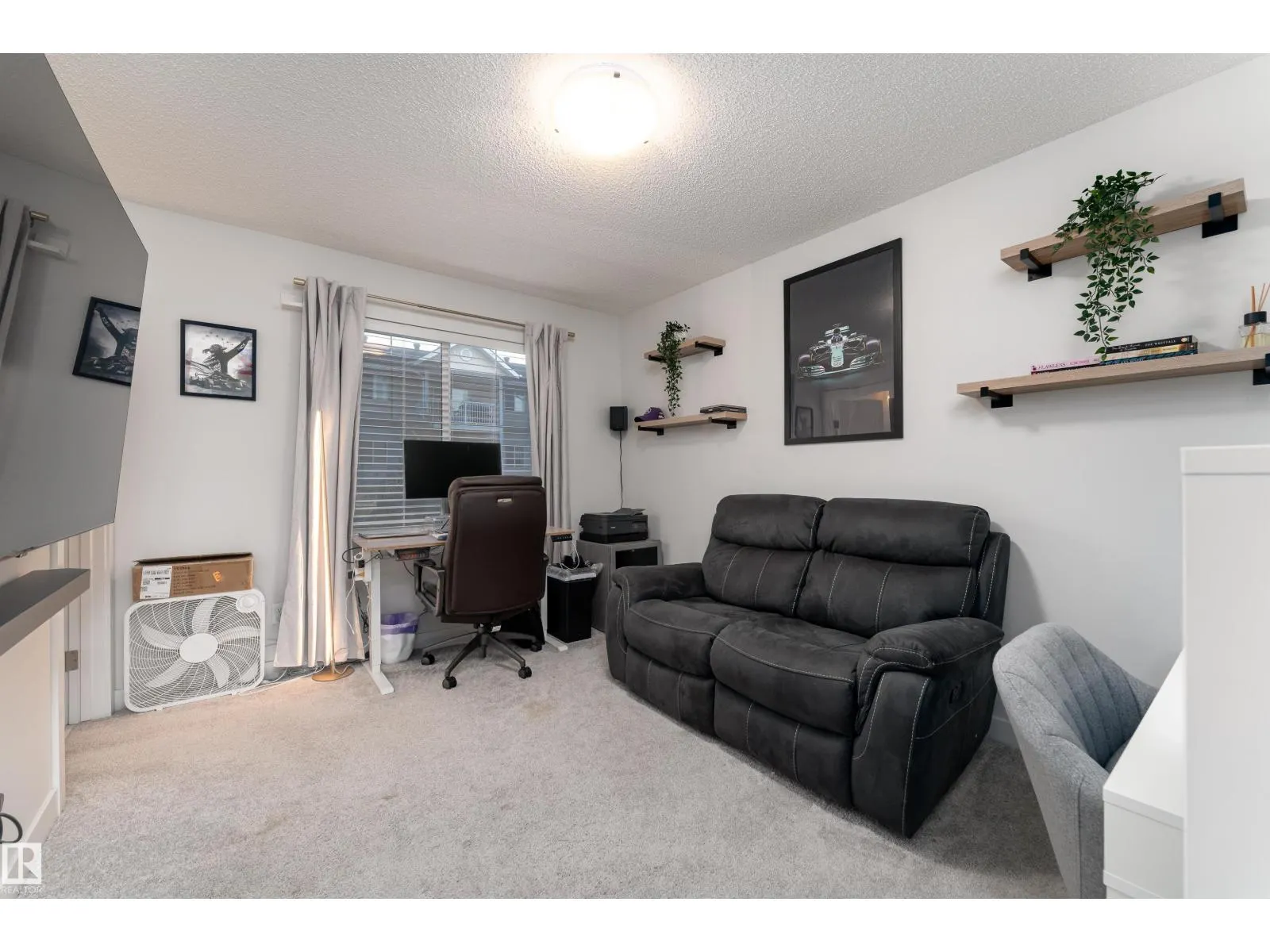 #47 3025 151 AV NW