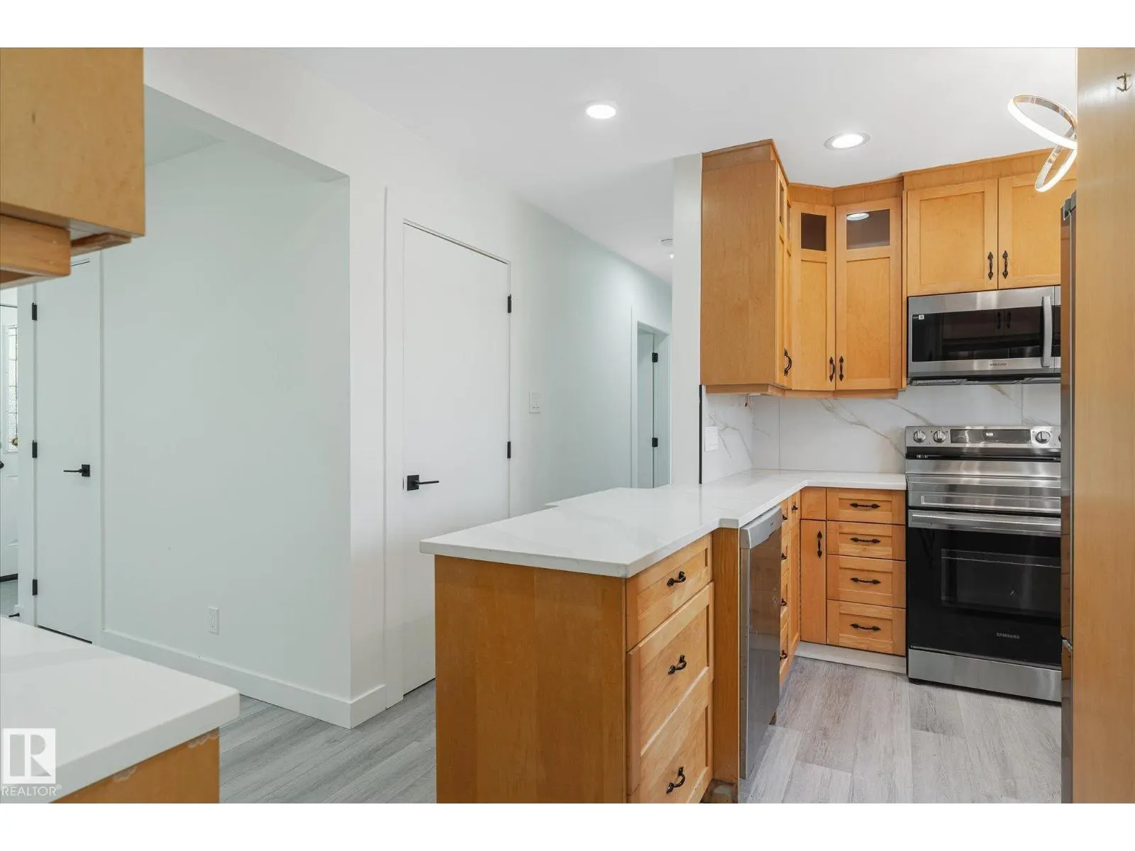 13043 SHERBROOKE AV NW