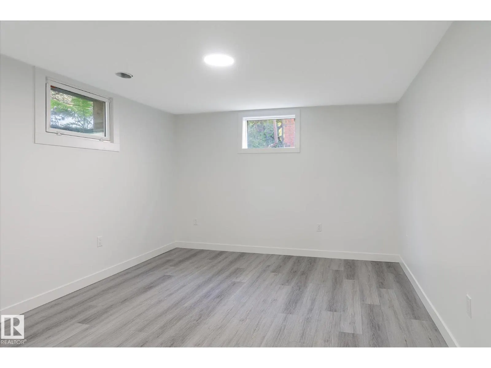 13043 SHERBROOKE AV NW