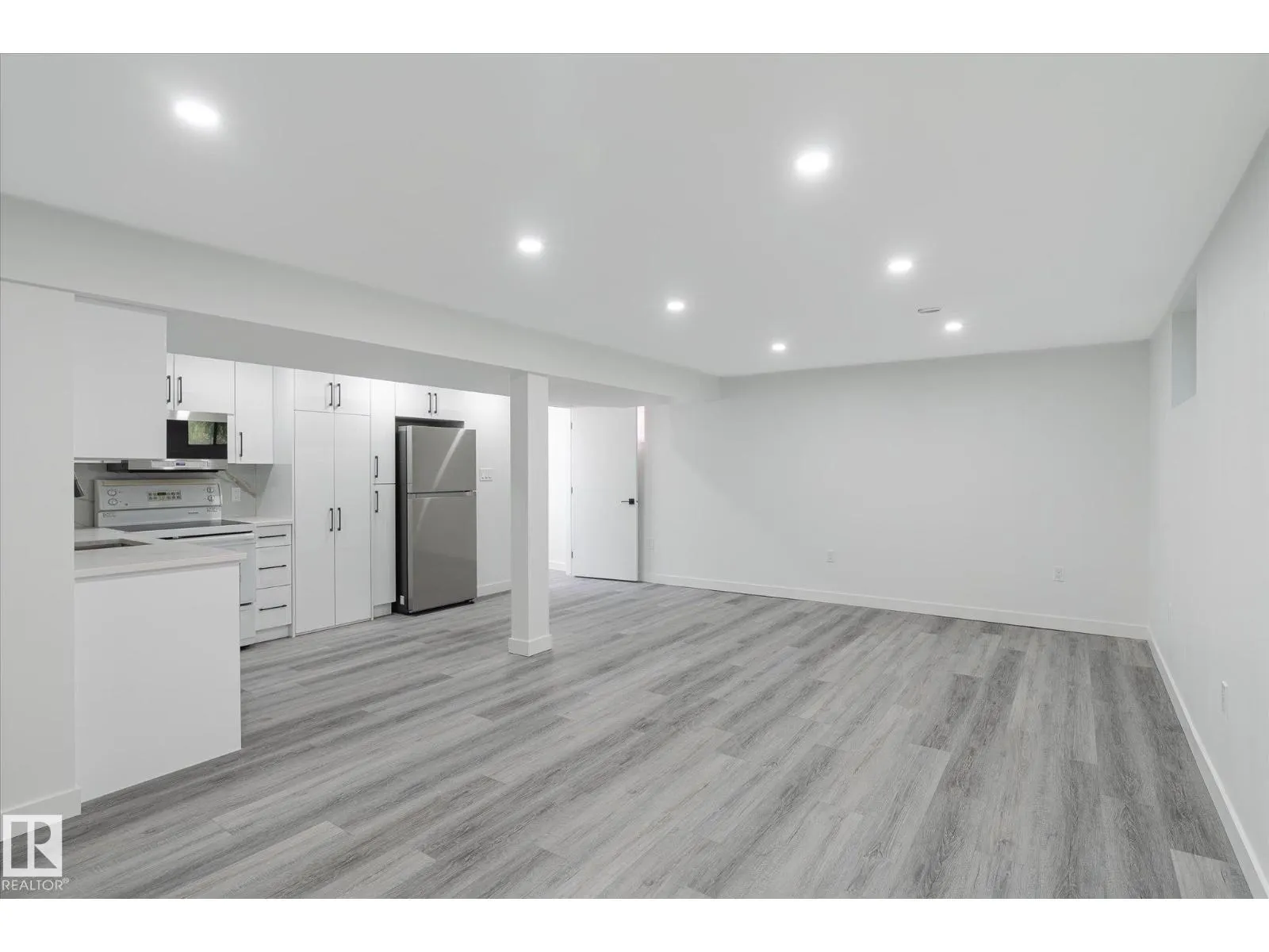 13043 SHERBROOKE AV NW