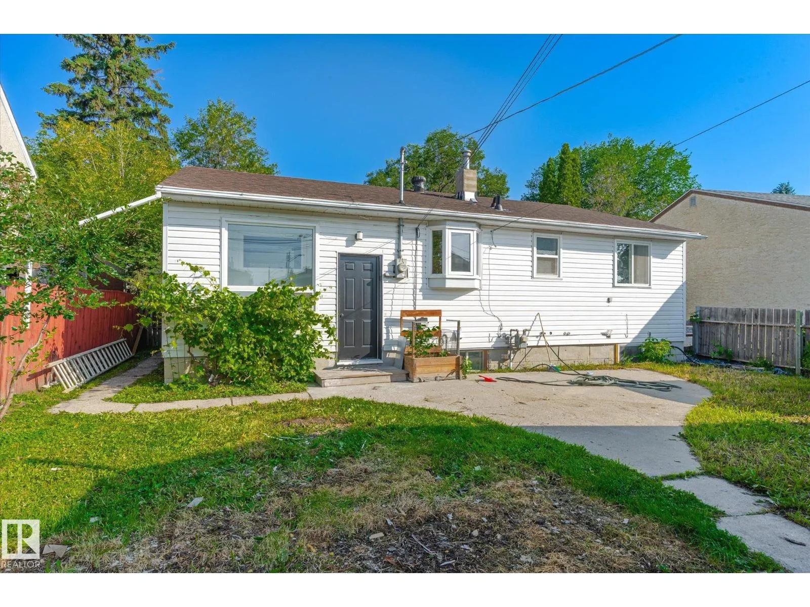 13043 SHERBROOKE AV NW