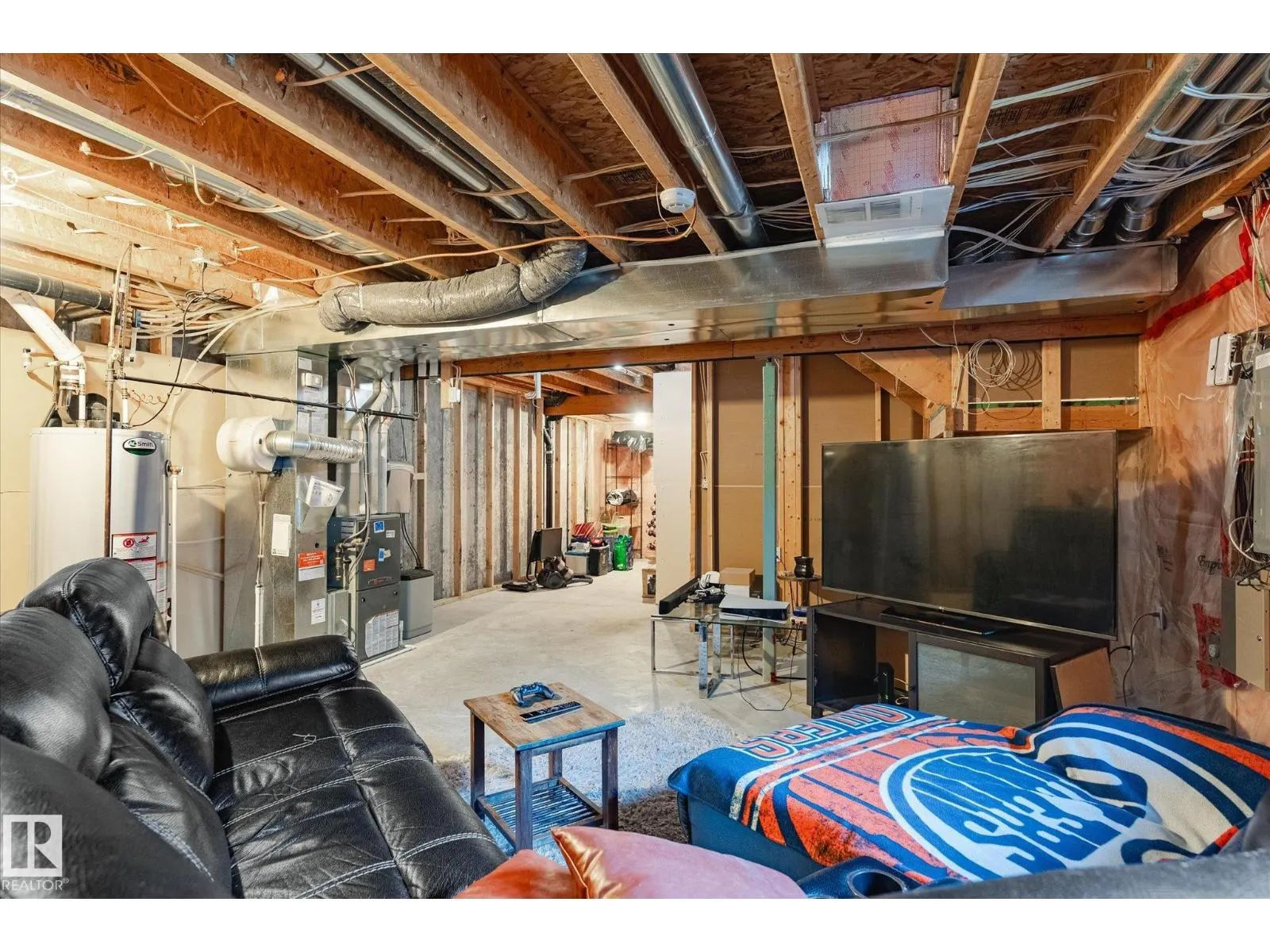 28 HARTWICK ME