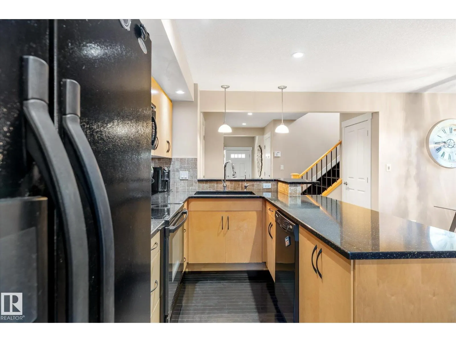 28 HARTWICK ME