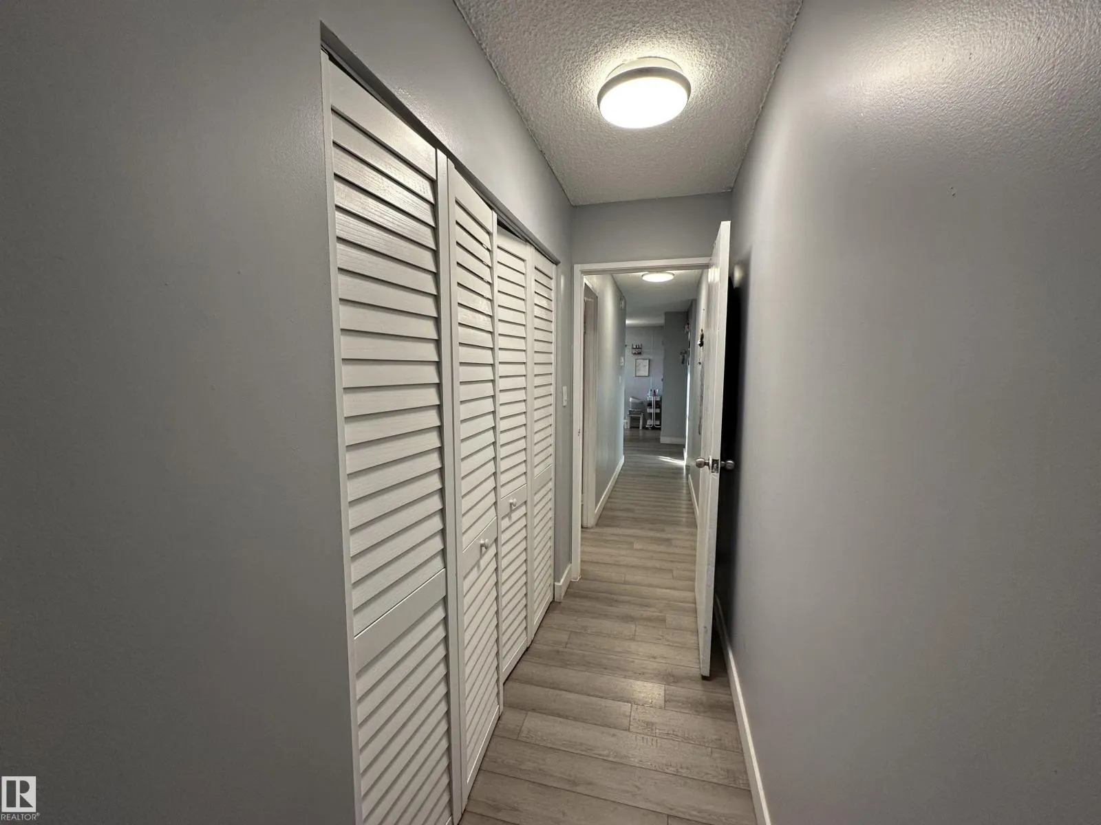 #75 8735 165 ST NW