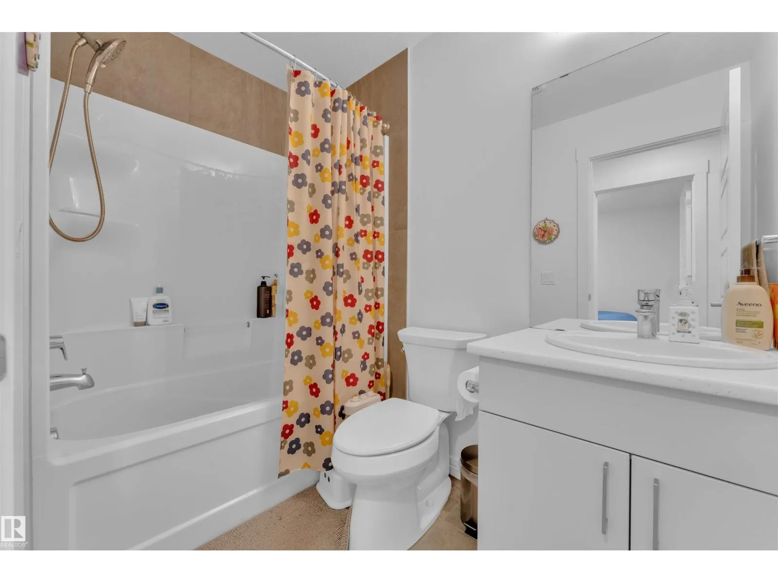 9990 205A ST NW