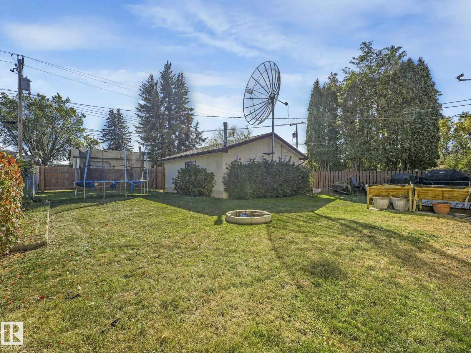 5112 54 AV