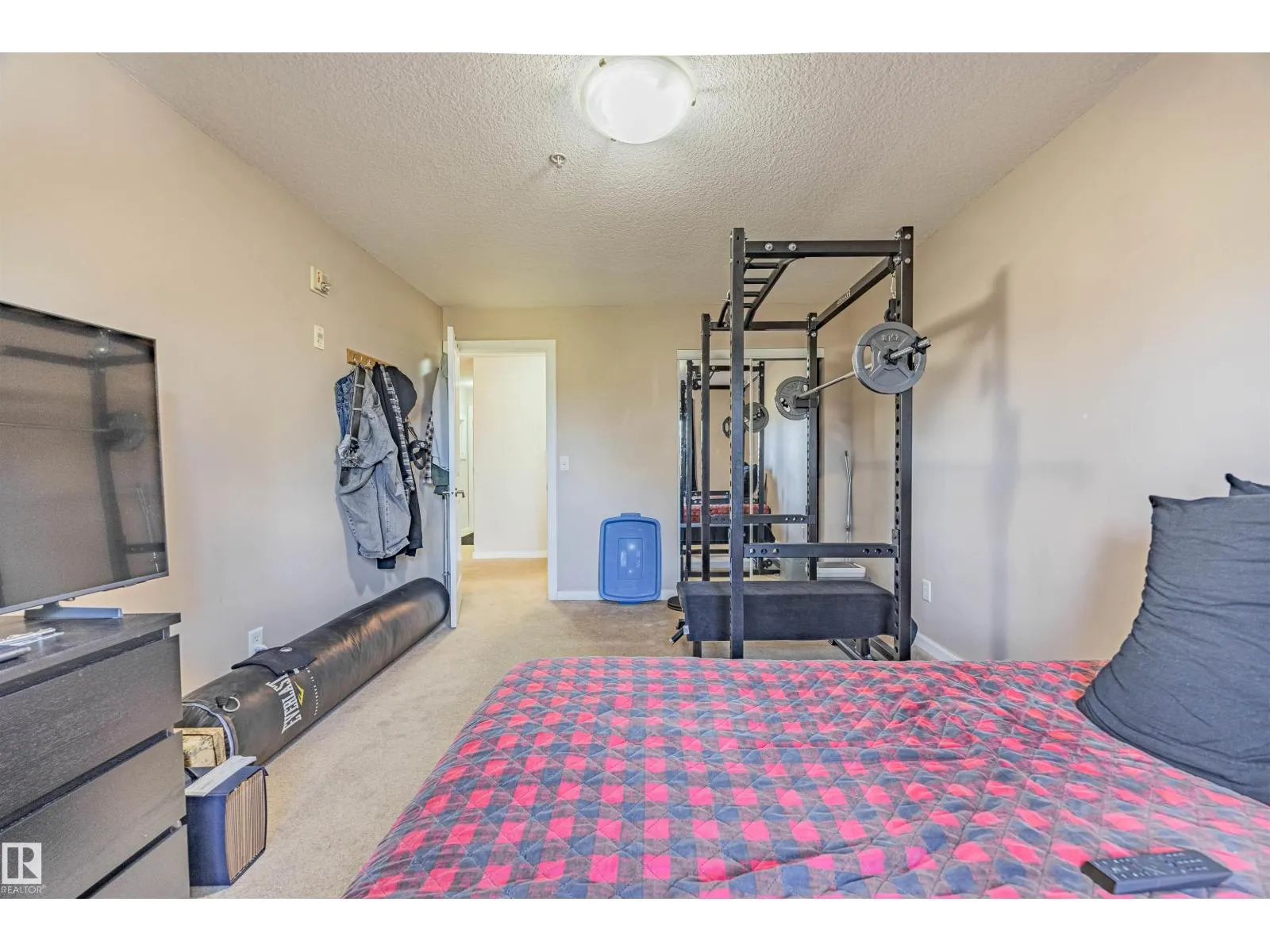 #208 240 SPRUCE RIDGE RD