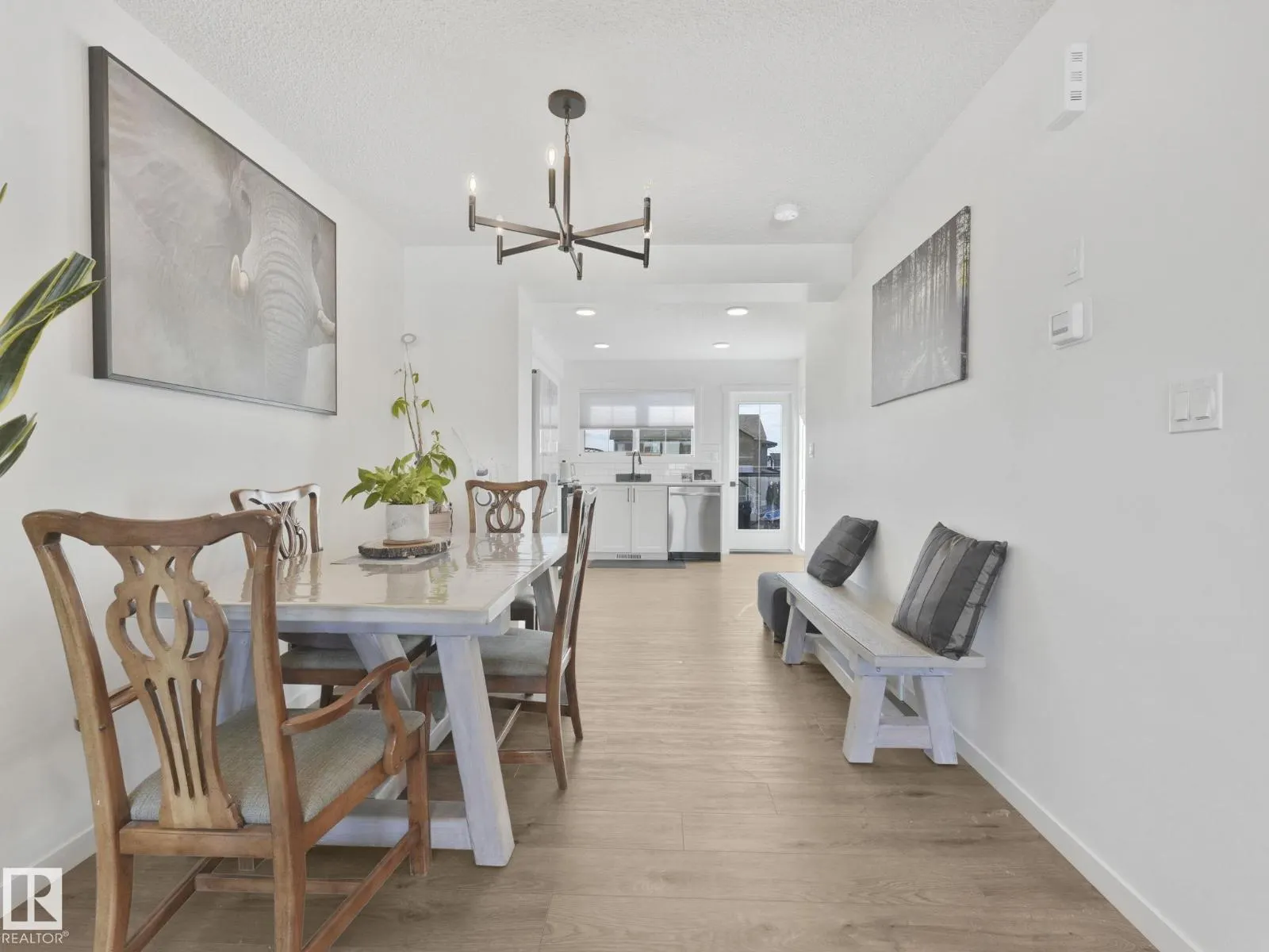 24 EASTWOOD DR