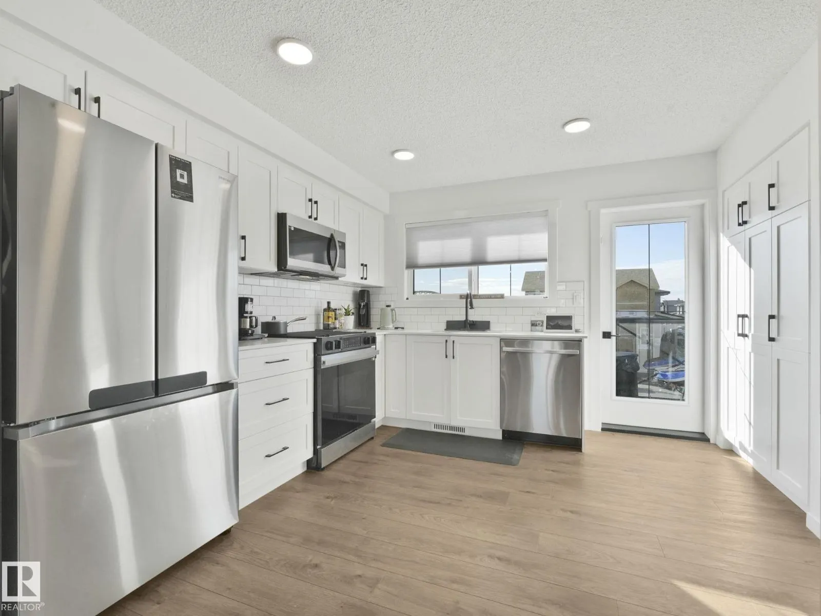 24 EASTWOOD DR