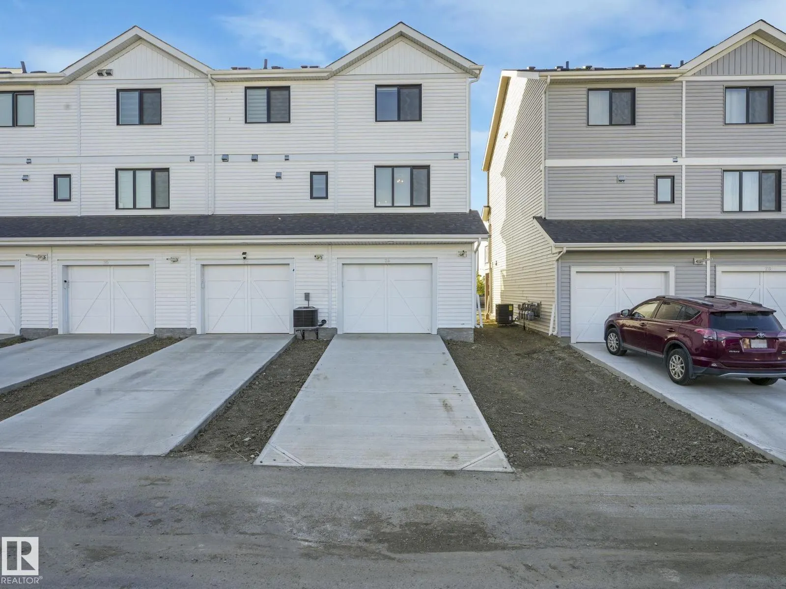 24 EASTWOOD DR