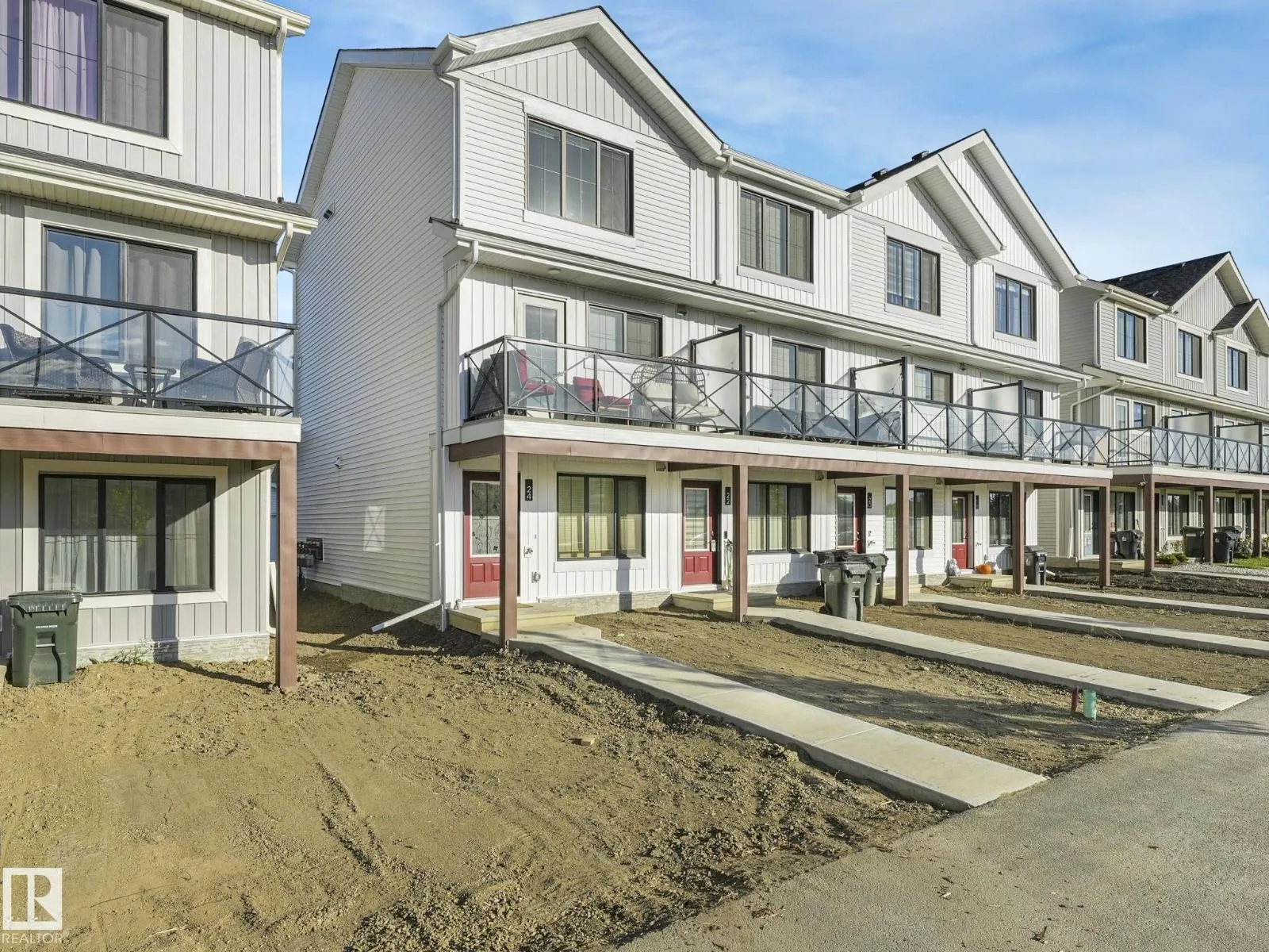 24 EASTWOOD DR