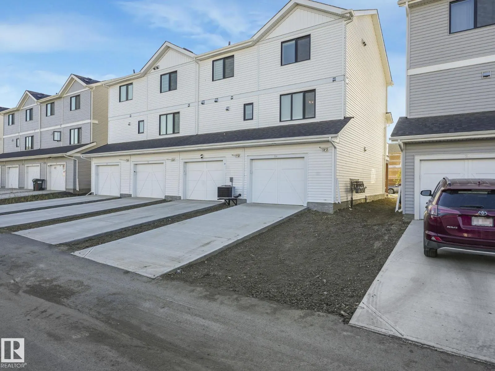 24 EASTWOOD DR