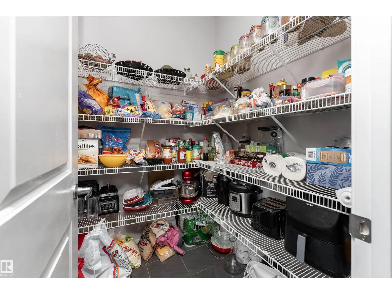 17711 59 ST NW