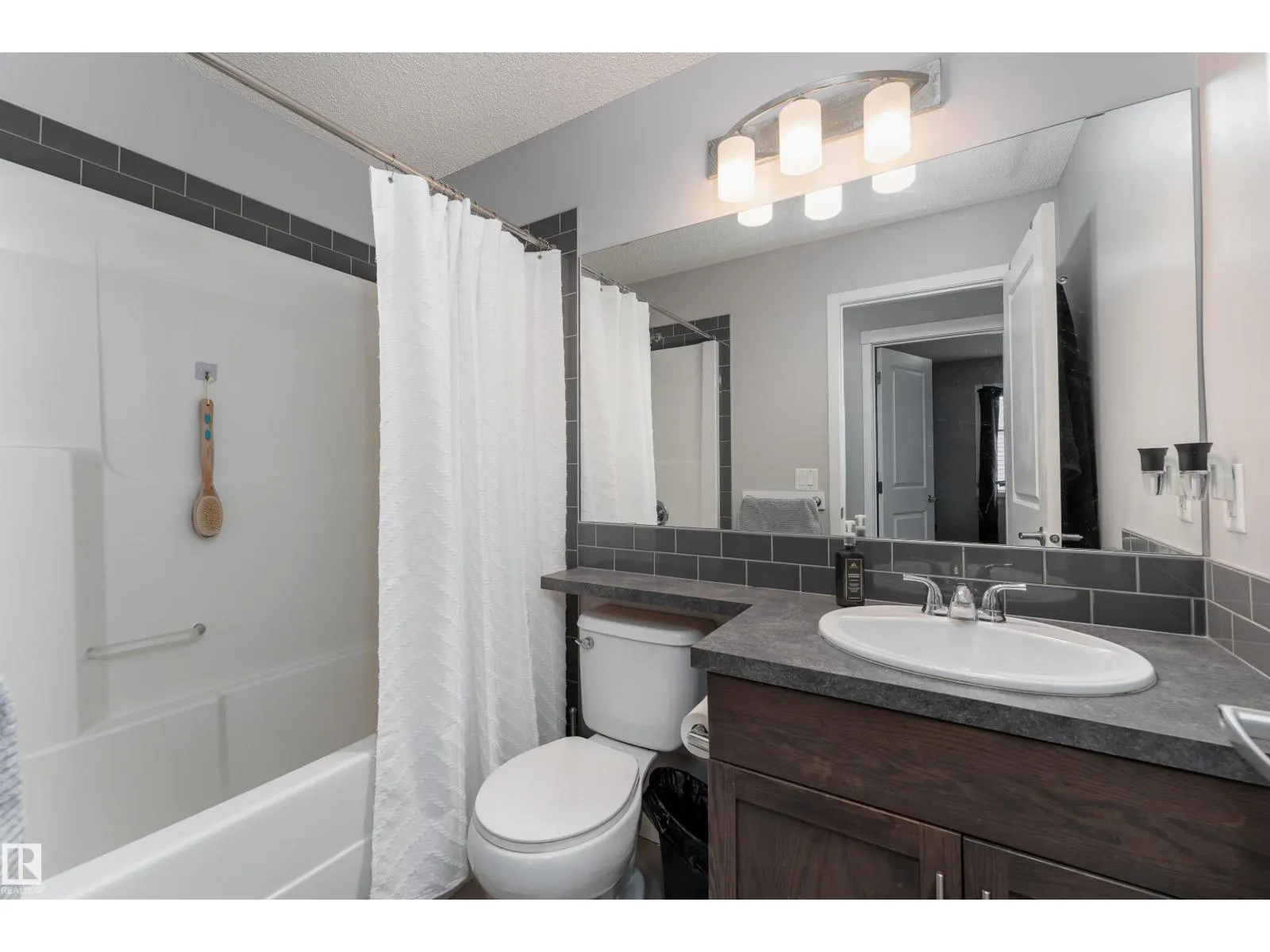 17711 59 ST NW