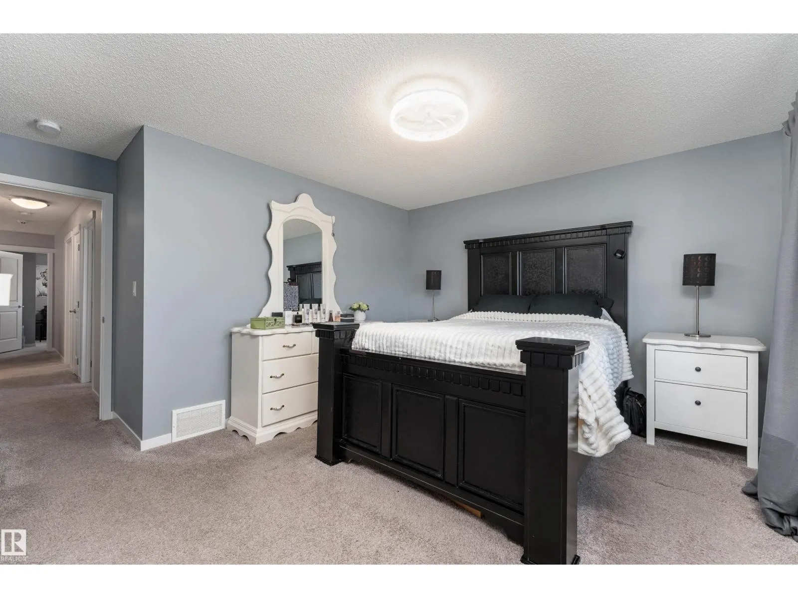 17711 59 ST NW