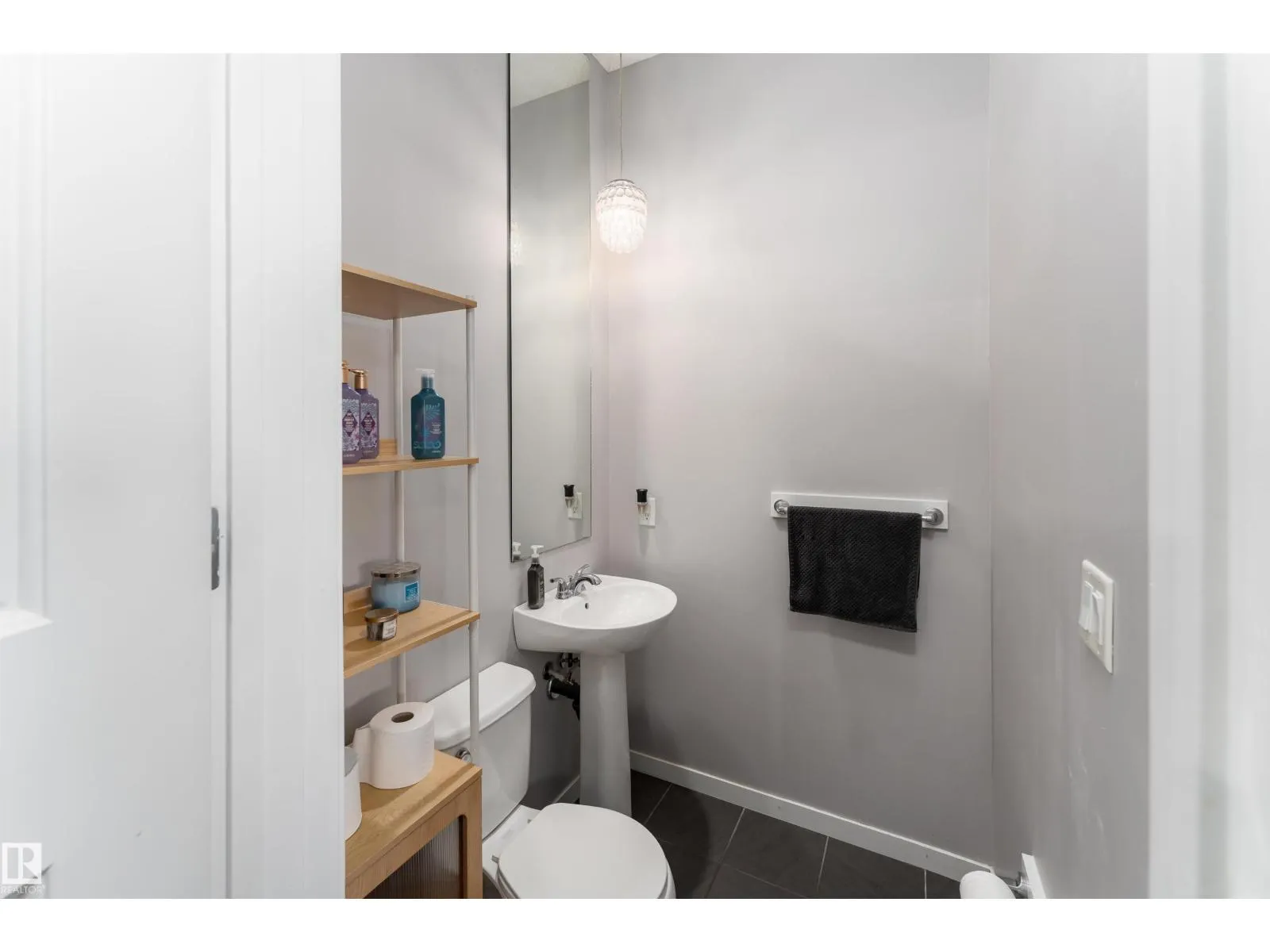 17711 59 ST NW