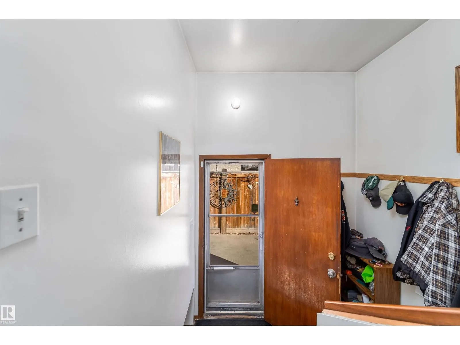 14011 74 ST NW