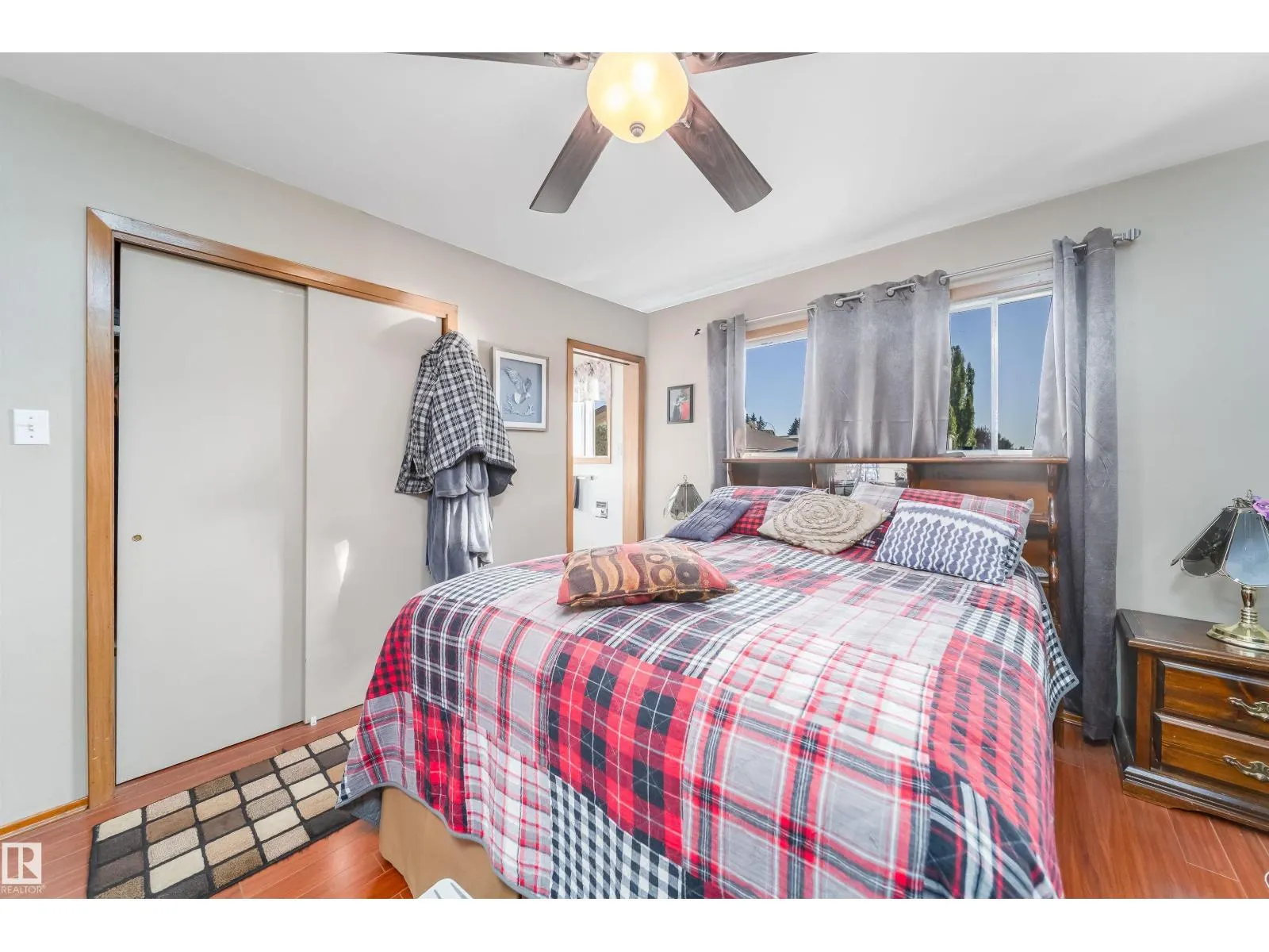 14011 74 ST NW